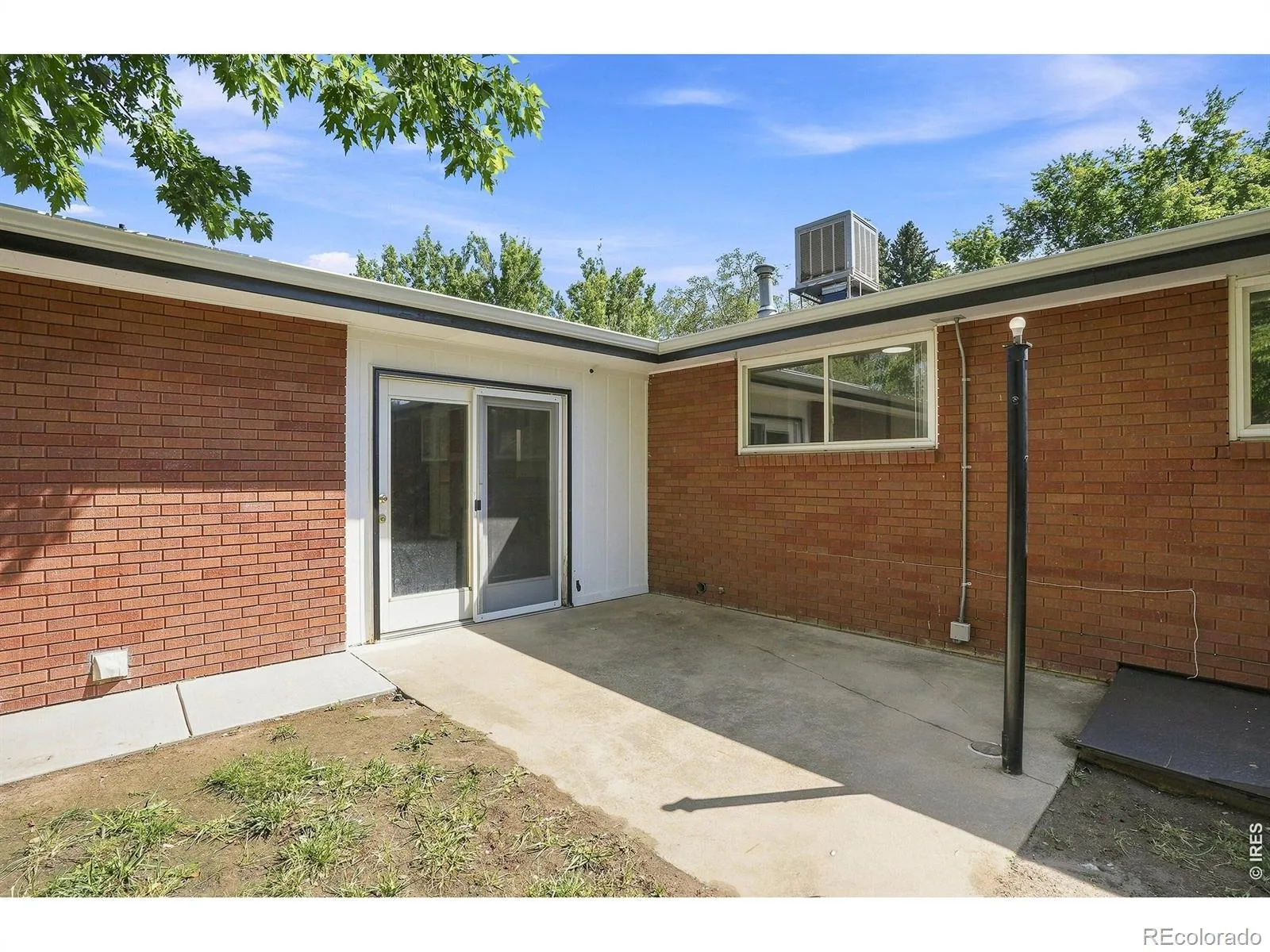 1119 Bross Street Longmont CO 80501 | MLS #RECIR1058713 08242026002613 1600 34