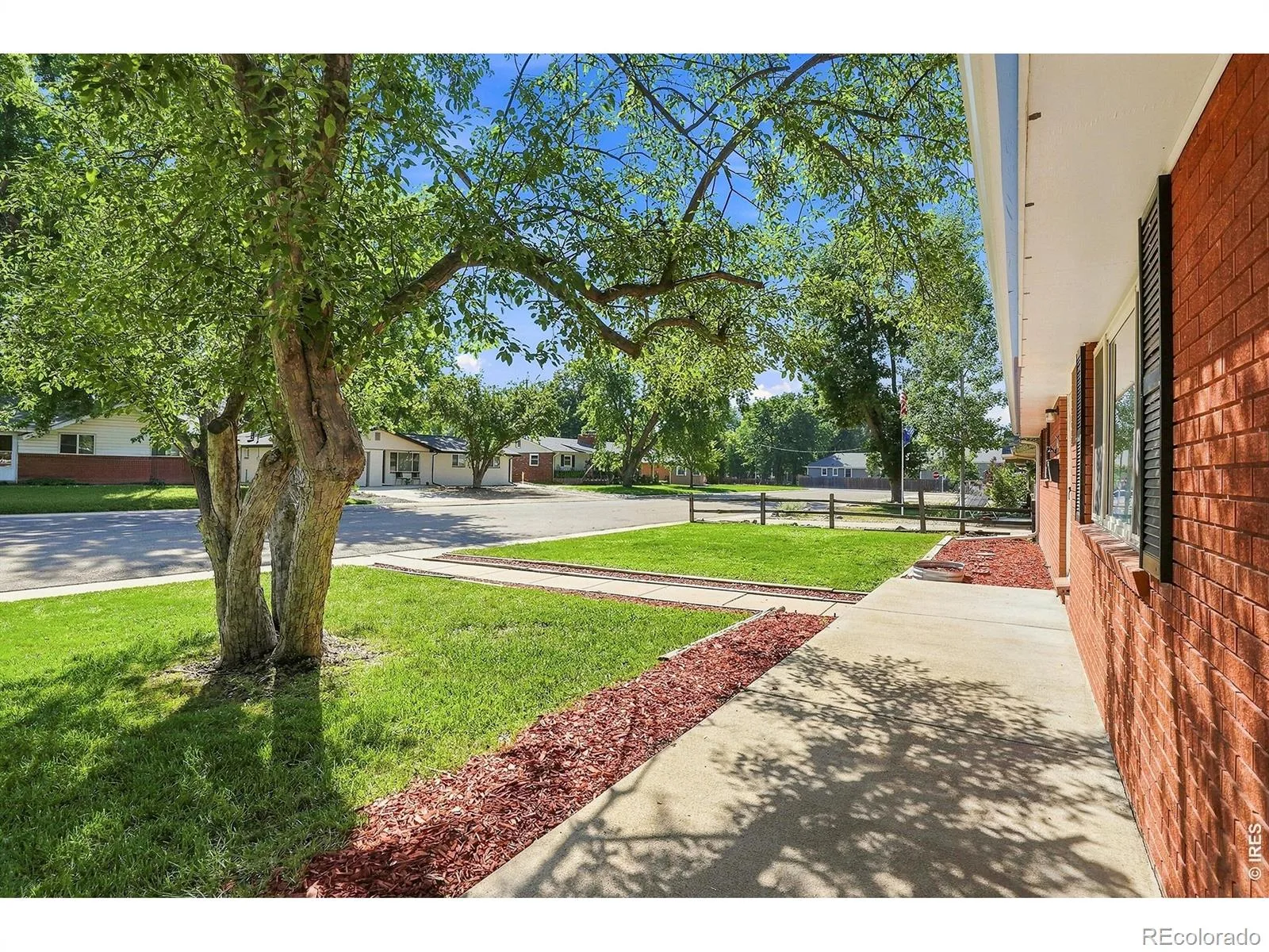 1119 Bross Street Longmont CO 80501 | MLS #RECIR1058713 08242026002613 1600 46