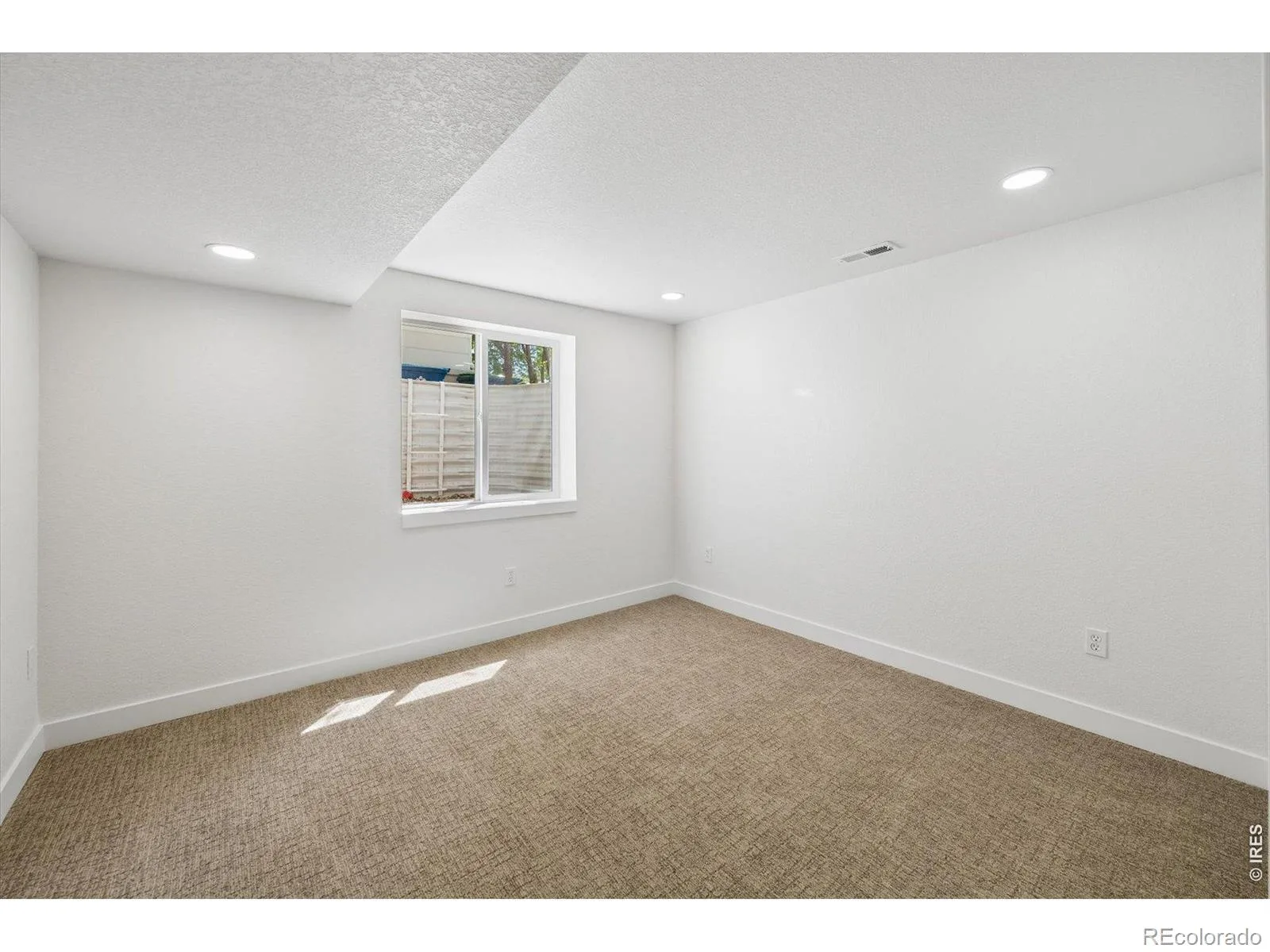 1610 Longs Peak Drive Louisville CO 80027 | MLS #RECIR1058735 06022026063750 1600 27