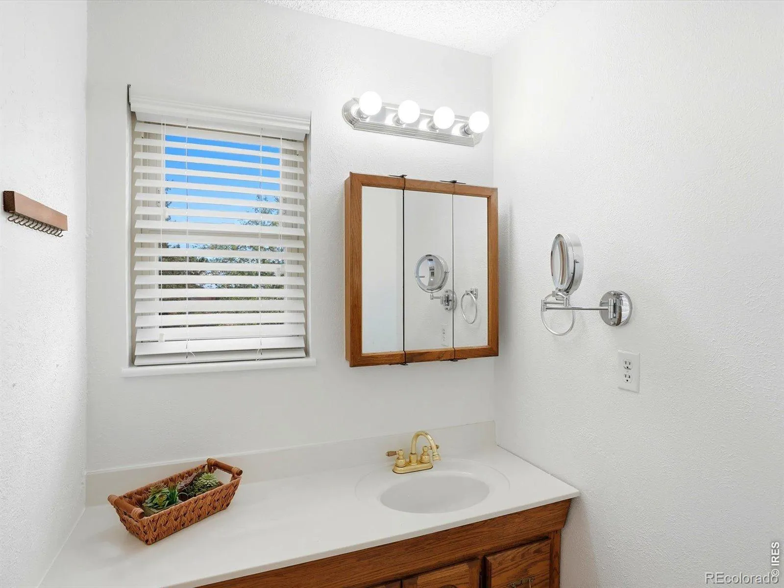3214 W 135th Avenue Broomfield CO 80020 MLS #RECIR1058752 05122026012521 1600 14
