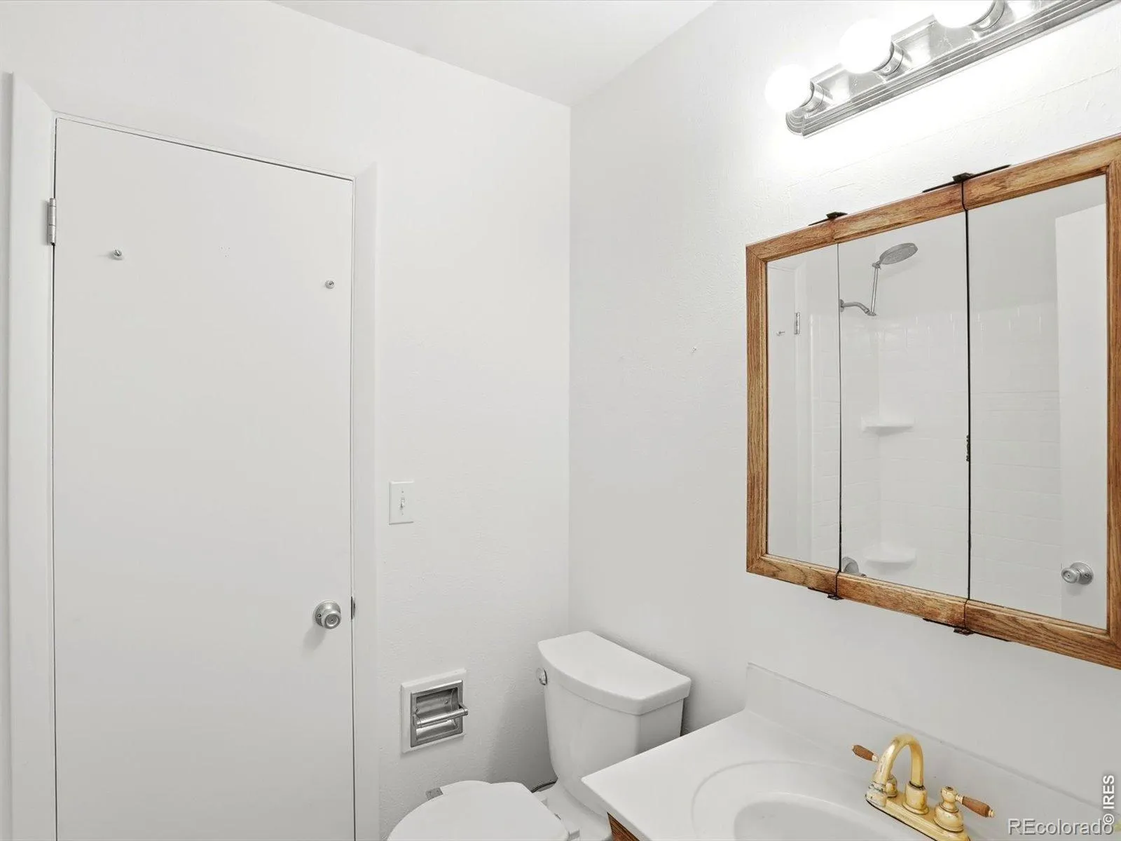 3214 W 135th Avenue Broomfield CO 80020 MLS #RECIR1058752 05122026012521 1600 15