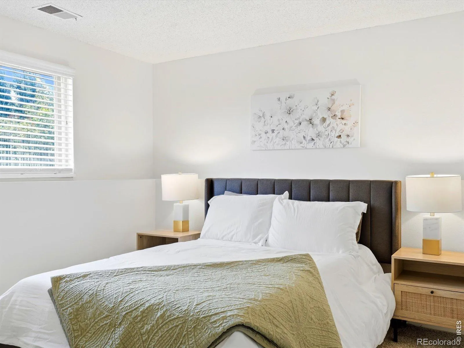 3214 W 135th Avenue Broomfield CO 80020 MLS #RECIR1058752 05122026012521 1600 19