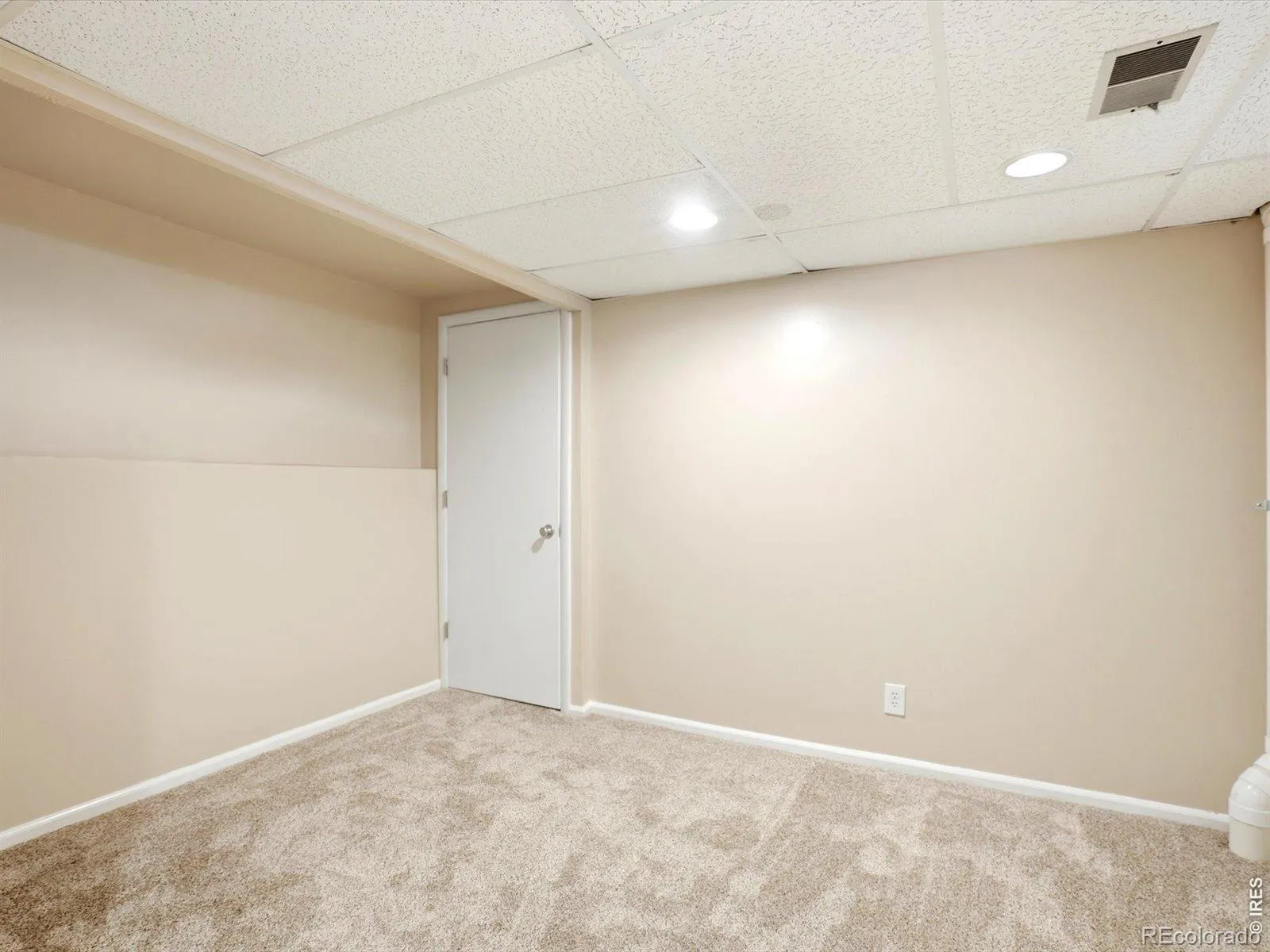 3214 W 135th Avenue Broomfield CO 80020 MLS #RECIR1058752 05122026012521 1600 26
