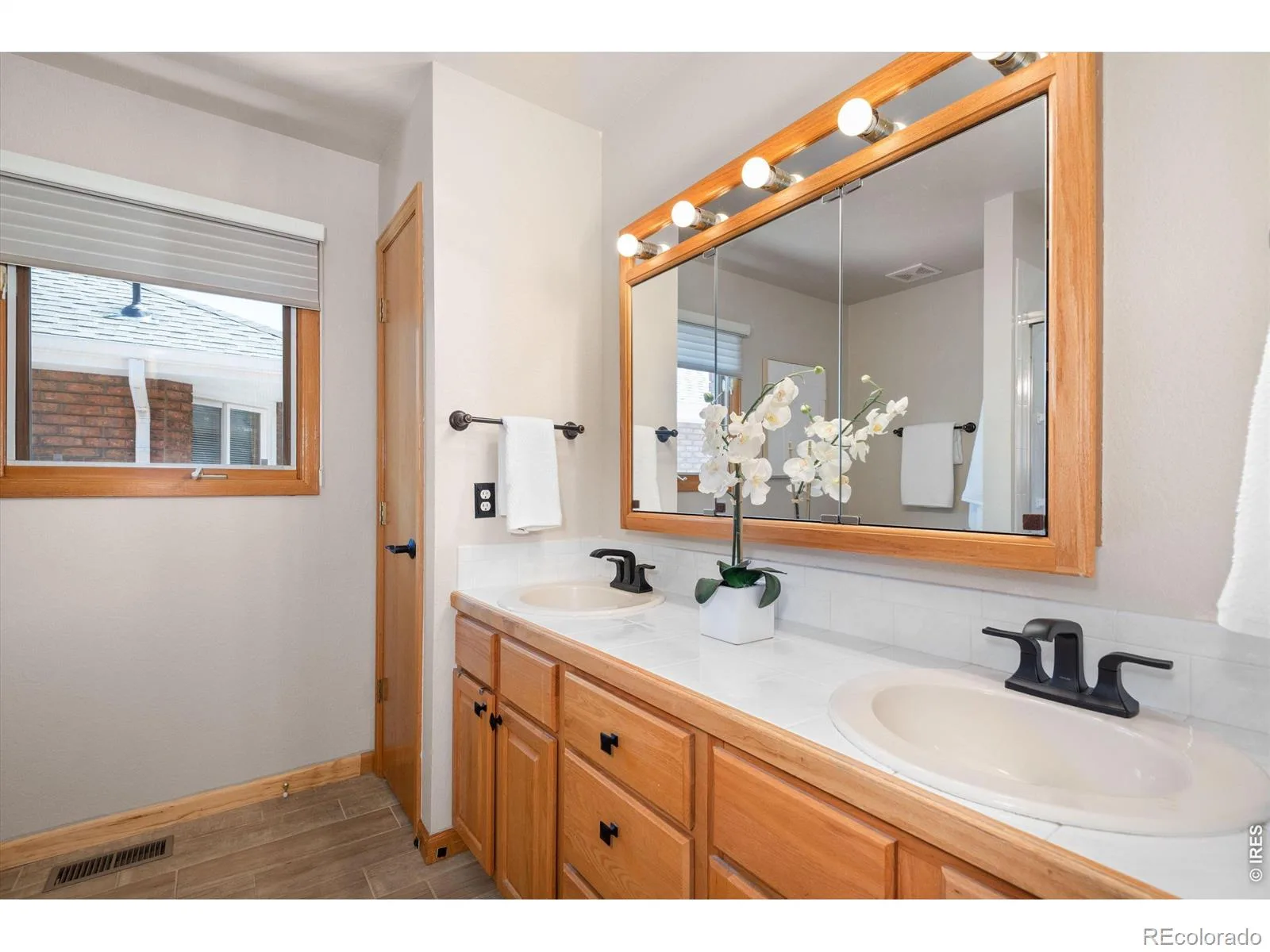 1639 Francis Way Longmont CO 80501 | MLS #RECIR1058782 07202026221409 1600 26