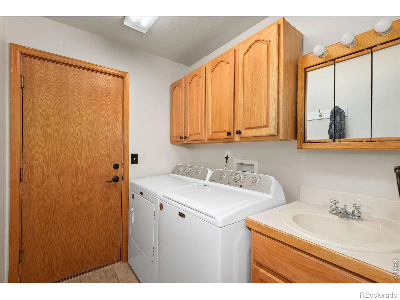 1639 Francis Way Longmont CO 80501 | MLS #RECIR1058782 07202026221409 1600 33