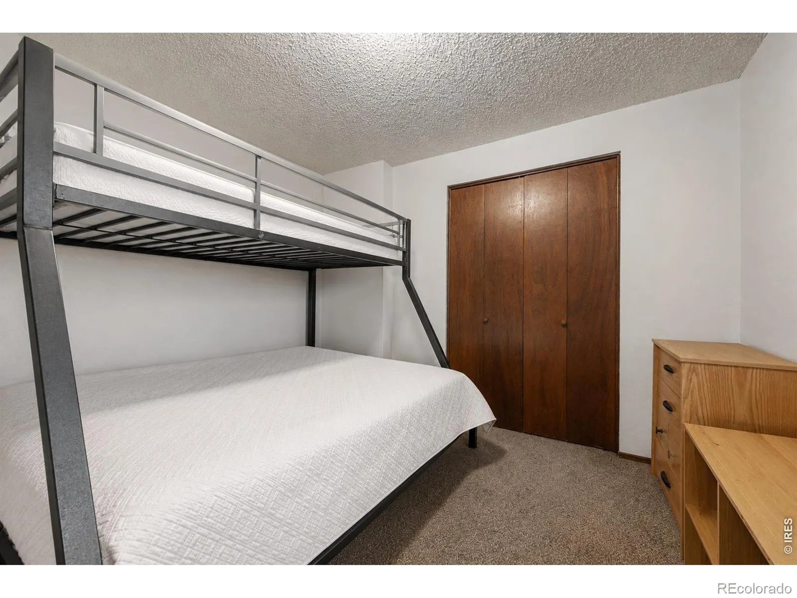 938 Kelly Place Longmont CO 80501 MLS #RECIR1058785 05122026012600 1600 10