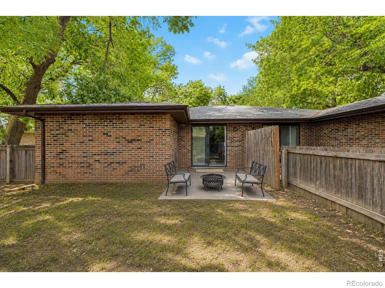 938 Kelly Place Longmont CO 80501 MLS #RECIR1058785 05122026012600 1600 17