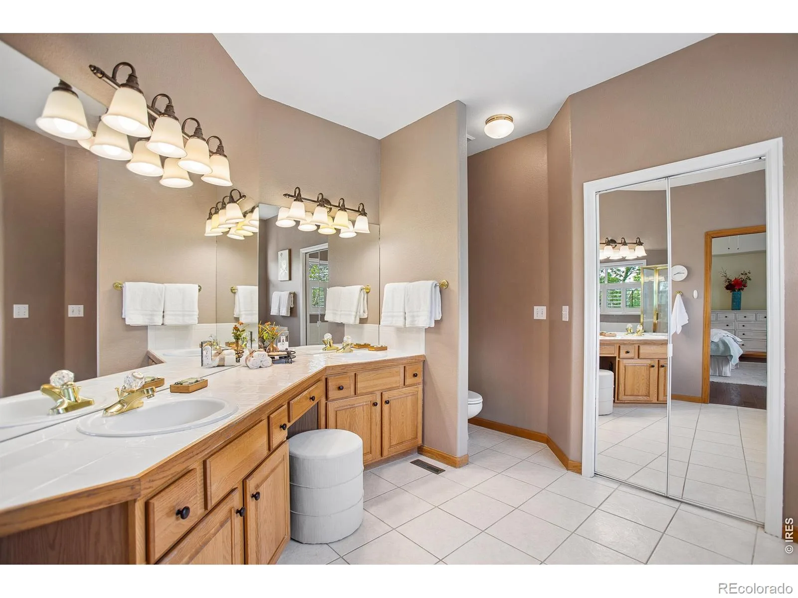 2284 Indian Peaks Circle Longmont CO 80504 | MLS #RECIR1058786 07012026155731 1600 16