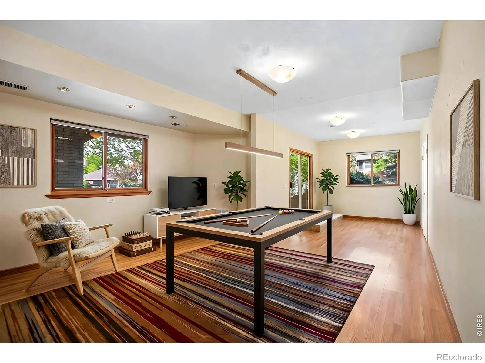 2284 Indian Peaks Circle Longmont CO 80504 | MLS #RECIR1058786 07012026155731 1600 24