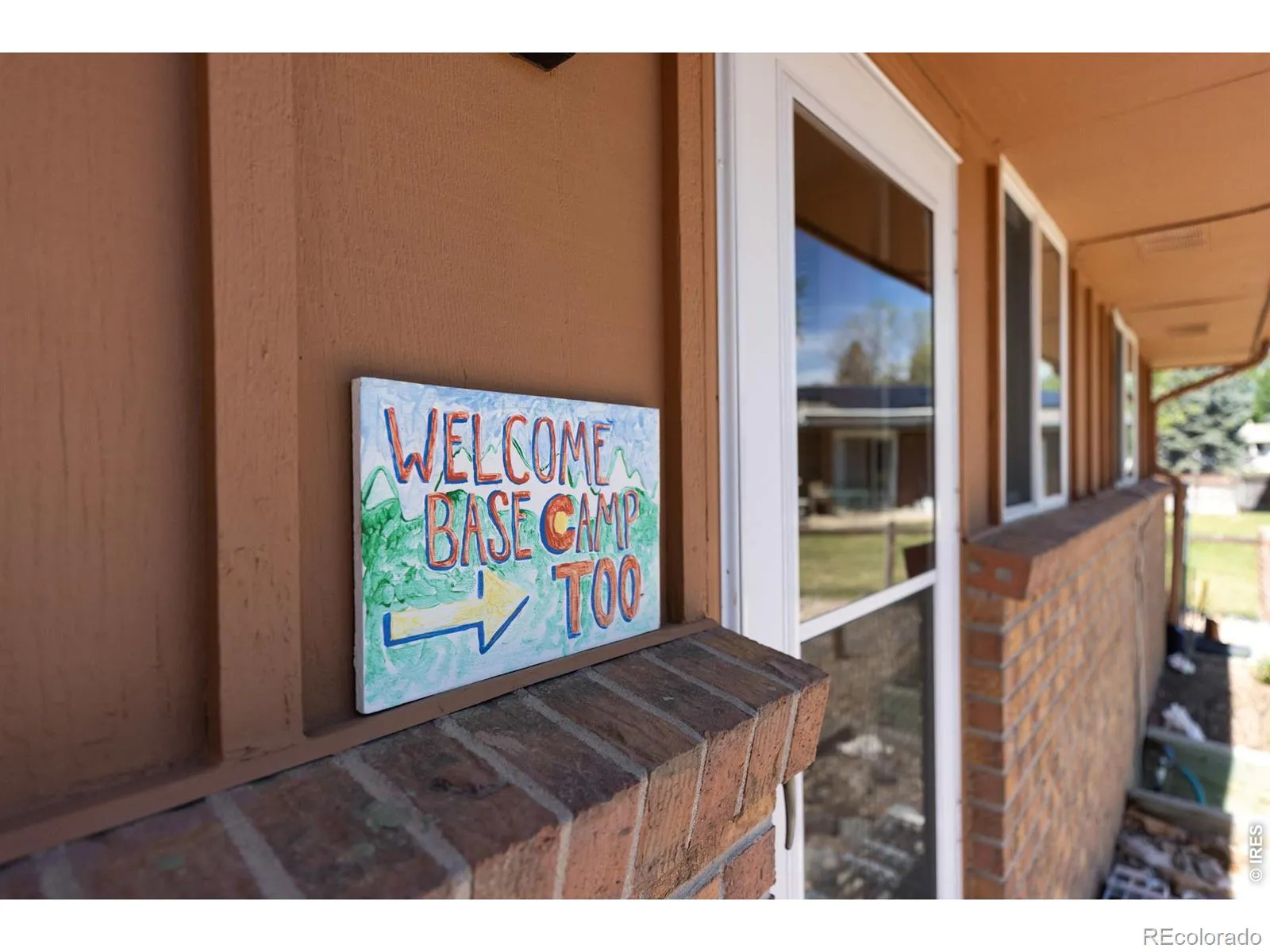 10933 W 67th Place Arvada CO 80004 MLS #RECIR1058816 05232026101254 1600 22