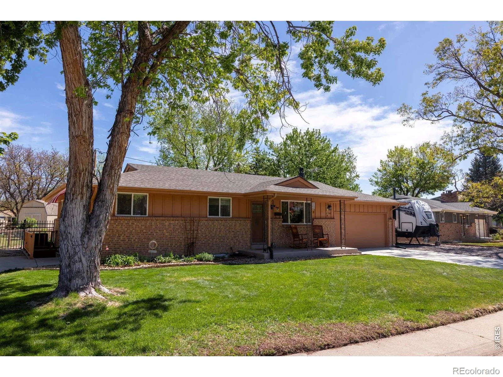 10933 W 67th Place Arvada CO 80004 MLS #RECIR1058816 05232026101254 1600 37