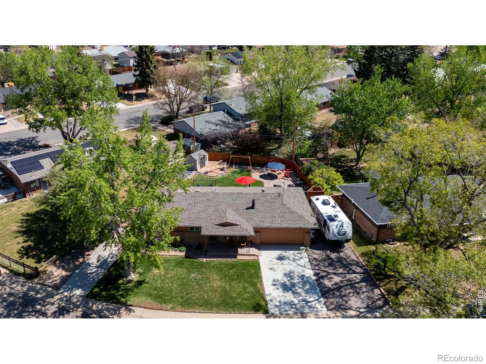10933 W 67th Place Arvada CO 80004 MLS #RECIR1058816 05232026101254 1600 38