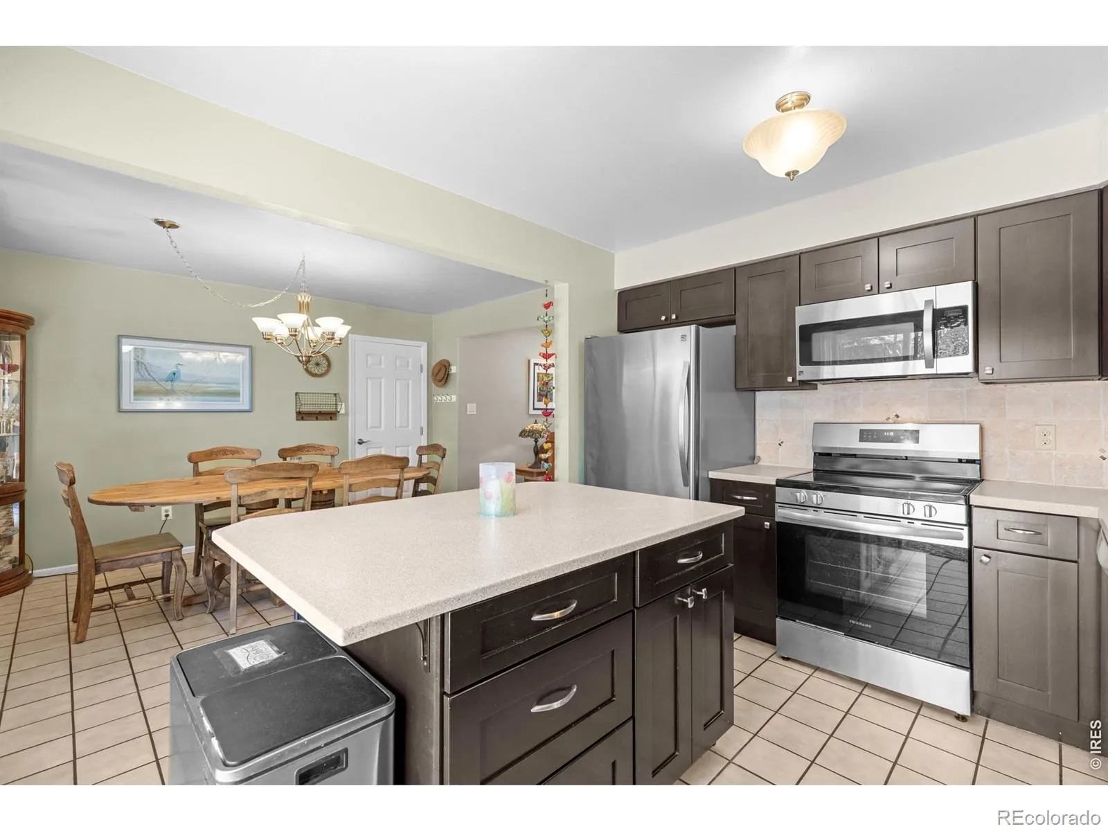 10933 W 67th Place Arvada CO 80004 MLS #RECIR1058816 05232026101254 1600 6