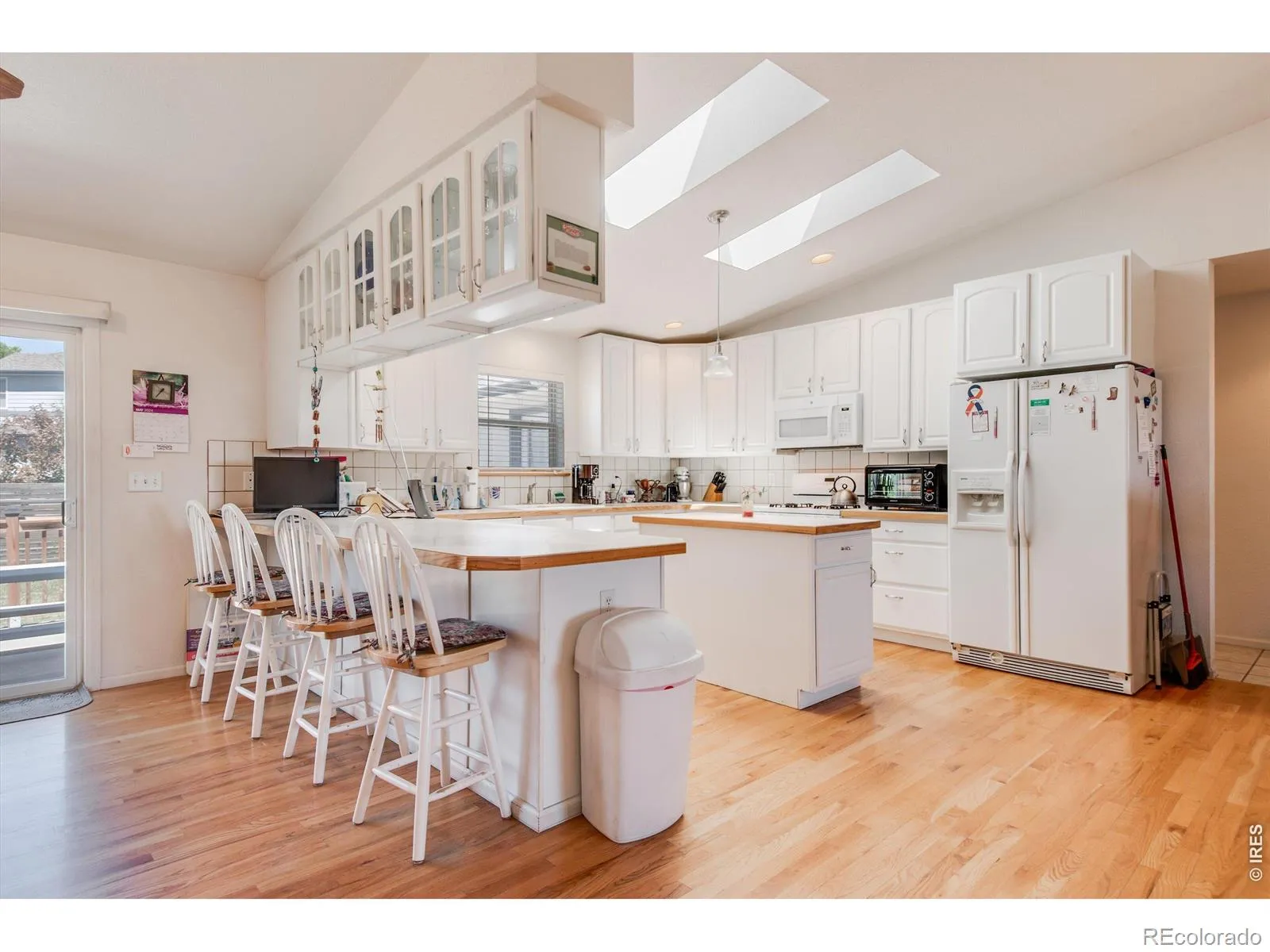 10007 E County Line Road Longmont CO 80501 MLS #RECIR1058870 05132026002345 1600 10