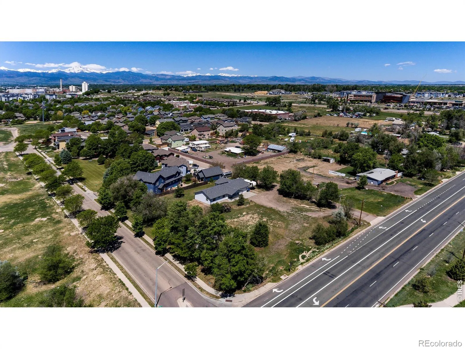 10007 E County Line Road Longmont CO 80501 MLS #RECIR1058870 05132026002345 1600 40