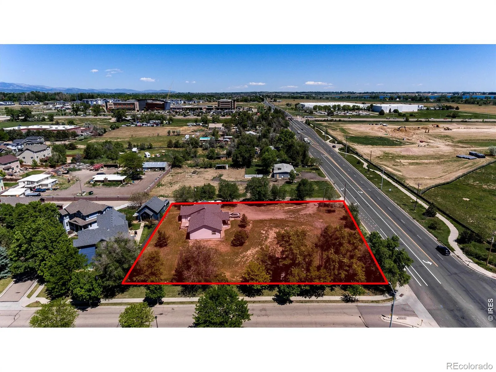 10007 E County Line Road Longmont CO 80501 MLS #RECIR1058870 05132026002345 1600 43