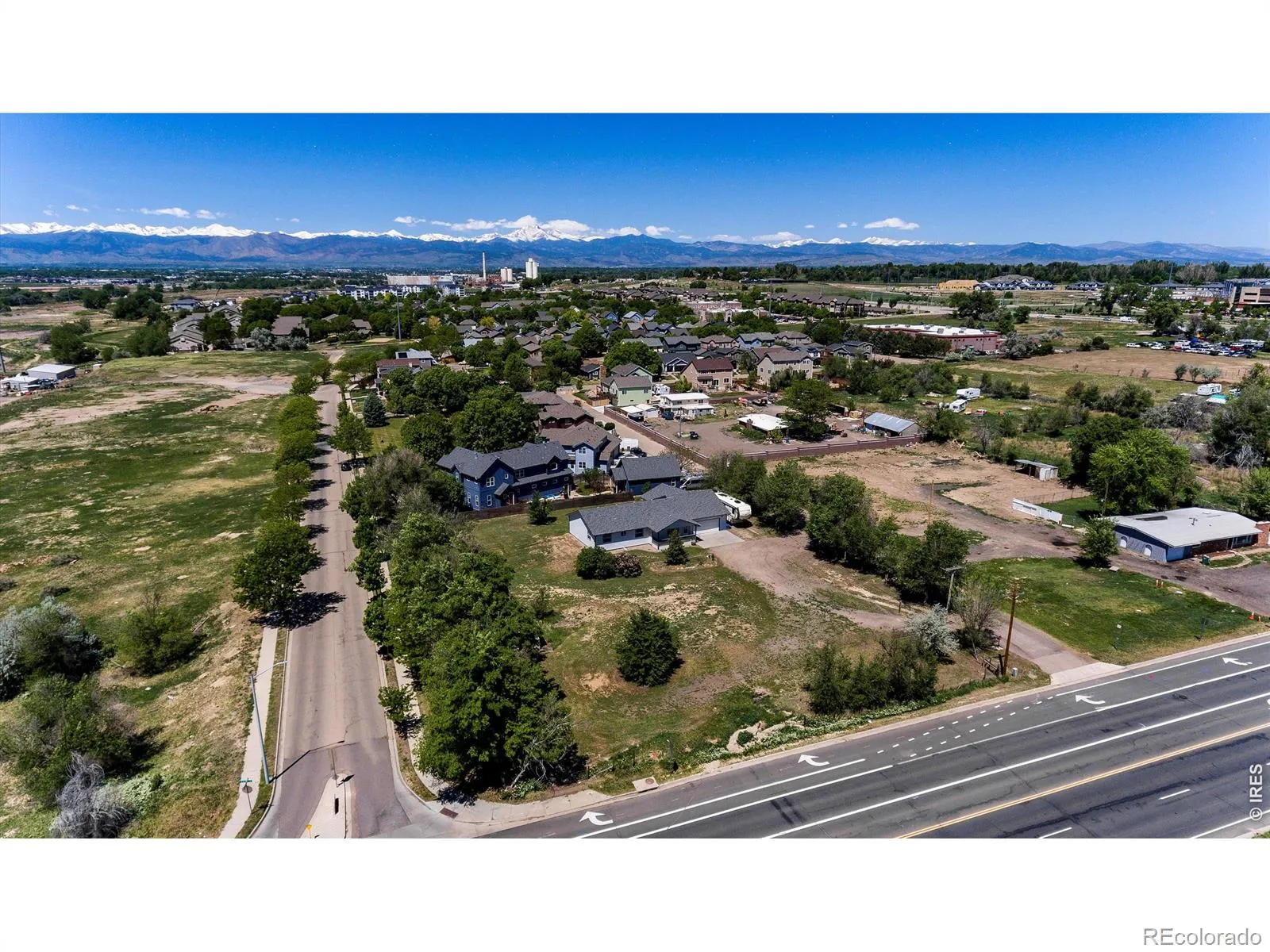 10007 E County Line Road Longmont CO 80501 MLS #RECIR1058870 05132026002345 1600 45
