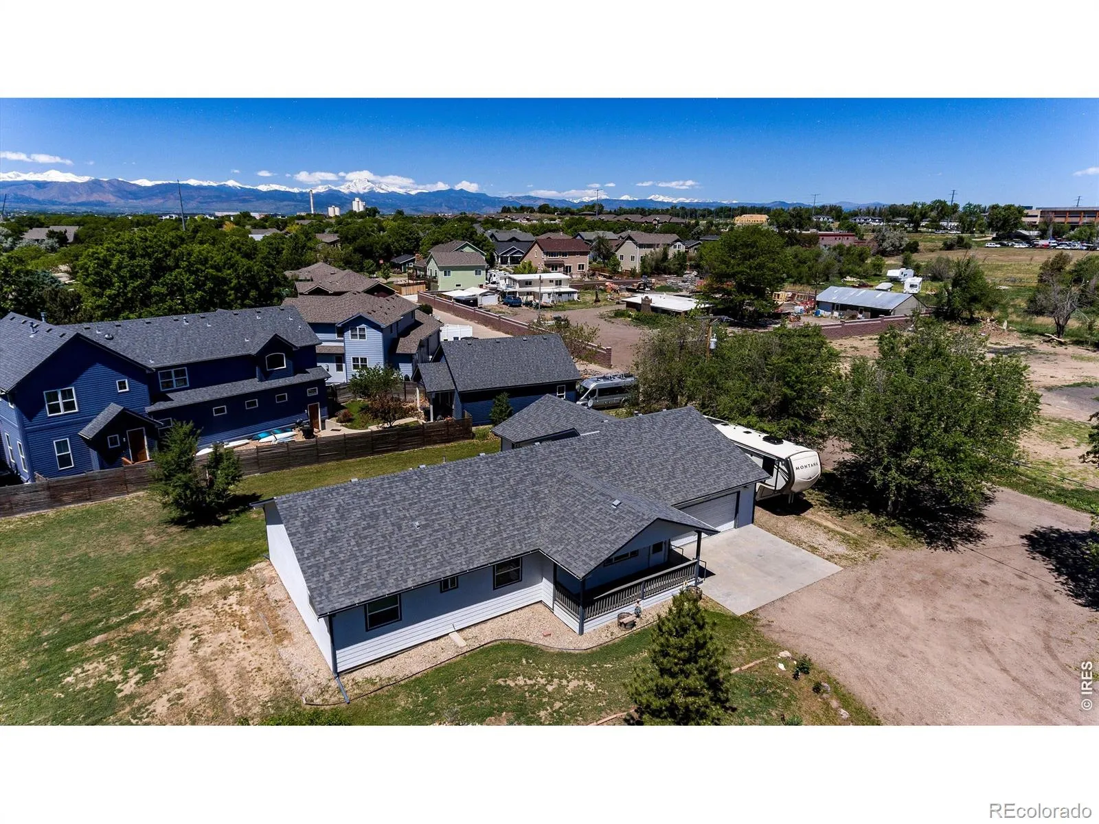 10007 E County Line Road Longmont CO 80501 MLS #RECIR1058870 05132026002345 1600 48
