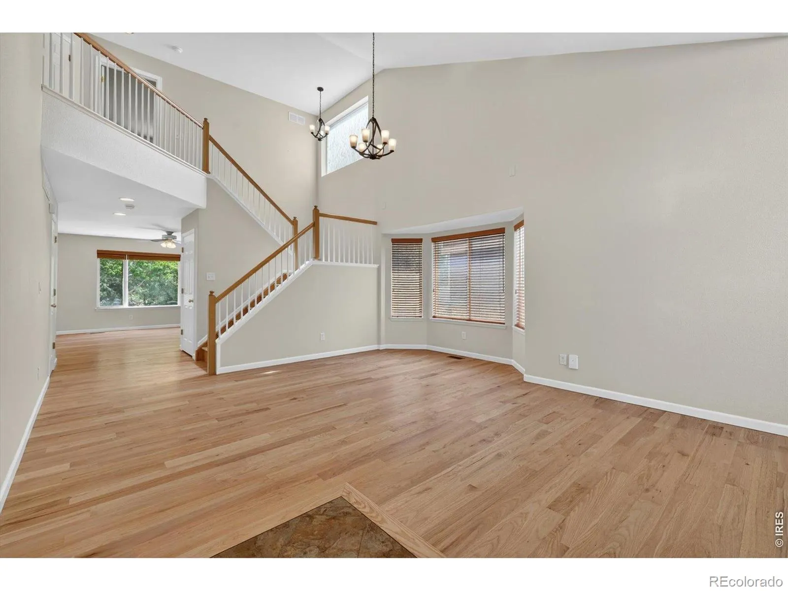1106 Button Rock Drive Longmont CO 80504 MLS #RECIR1058878 05132026032527 1600 4