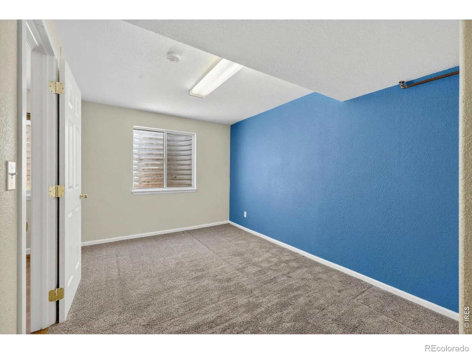 1106 Button Rock Drive Longmont CO 80504 MLS #RECIR1058878 05132026032527 1600 40