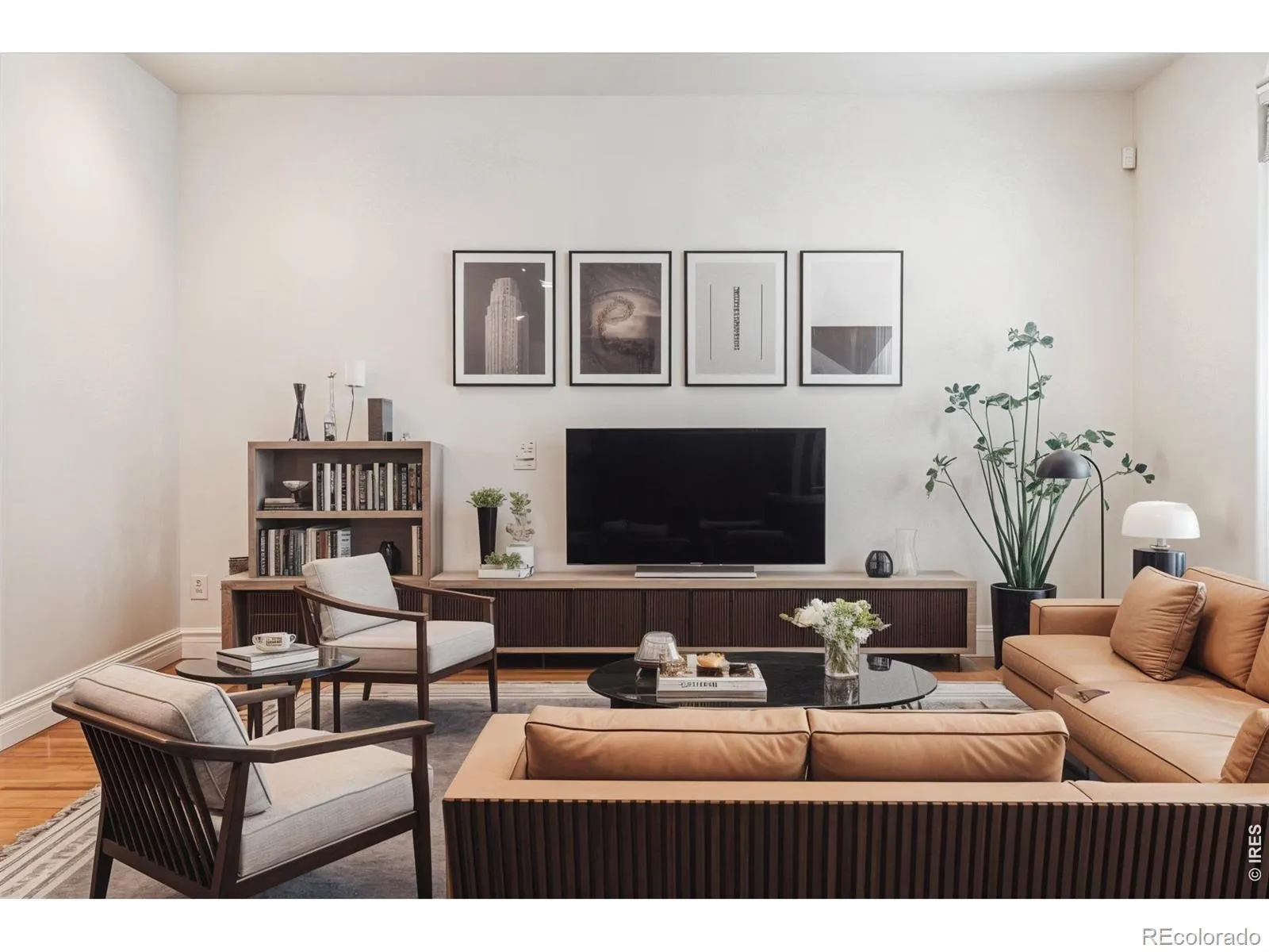 1907 S Columbine Street Denver CO 80210 MLS #RECIR1058941 05132026212156 1600 1