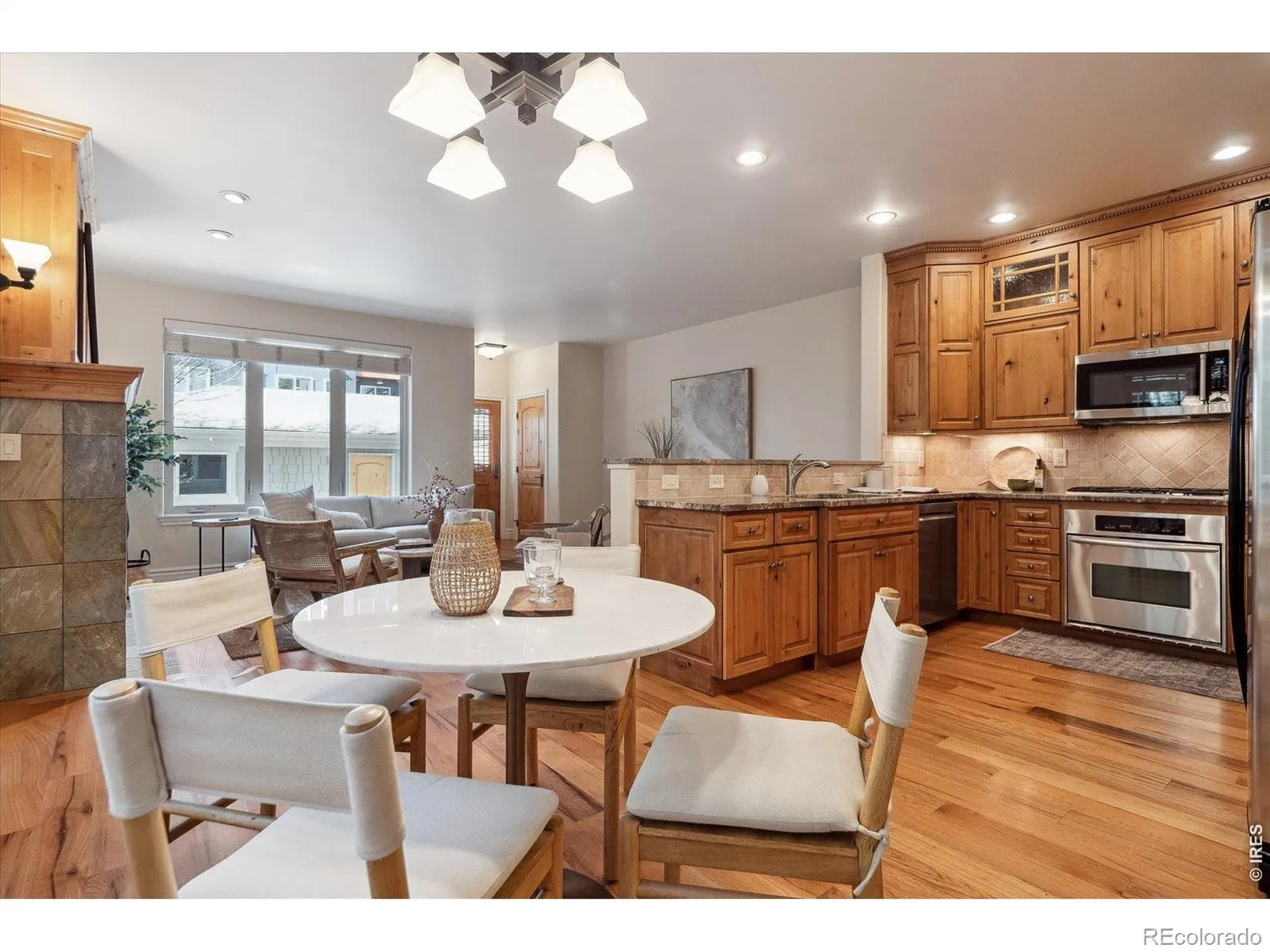 1907 S Columbine Street Denver CO 80210 MLS #RECIR1058941 05132026212156 1600 7