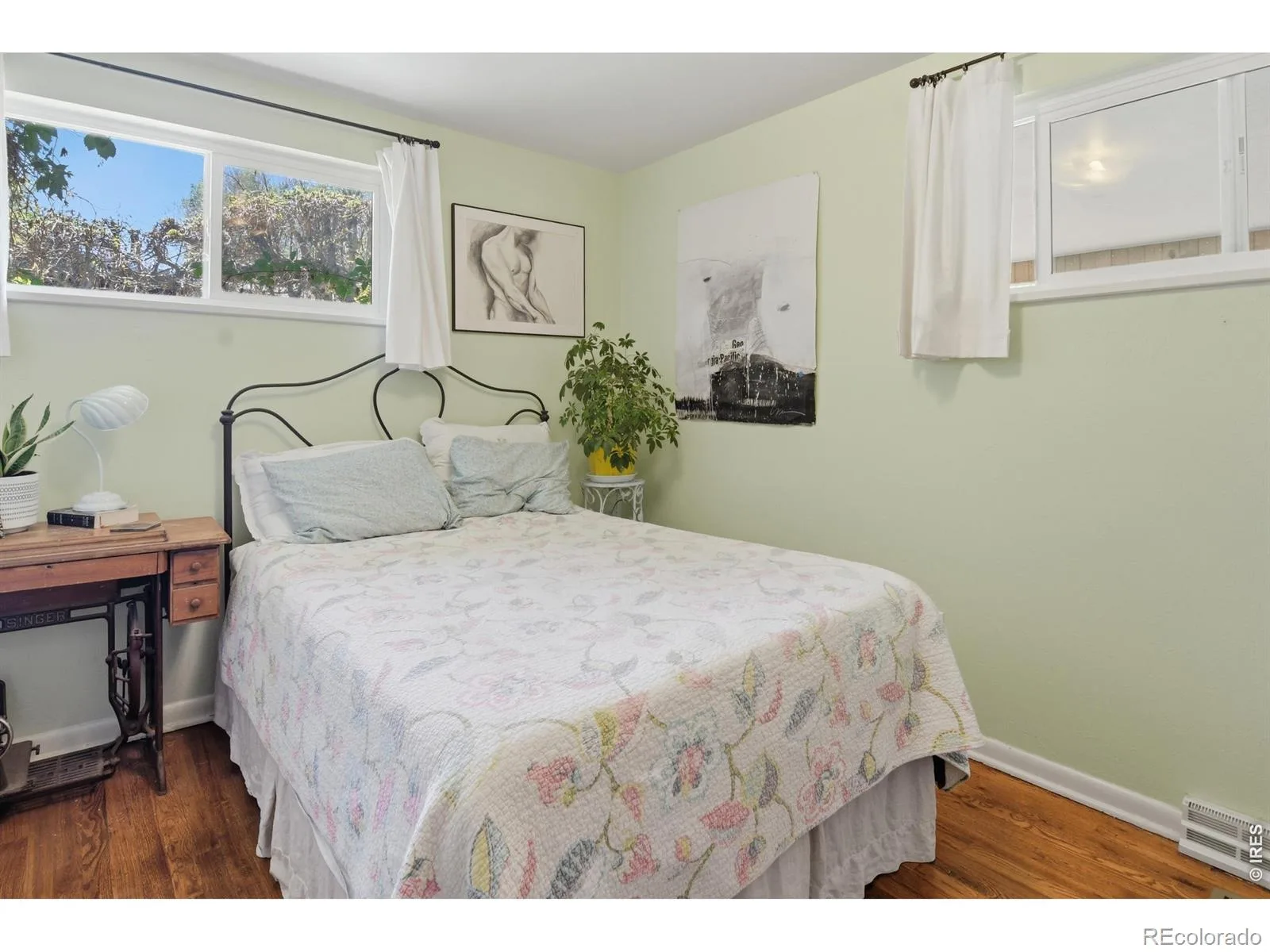 755 Joyce Street Golden CO 80401 | MLS #RECIR1058946 08292026001631 1600 19