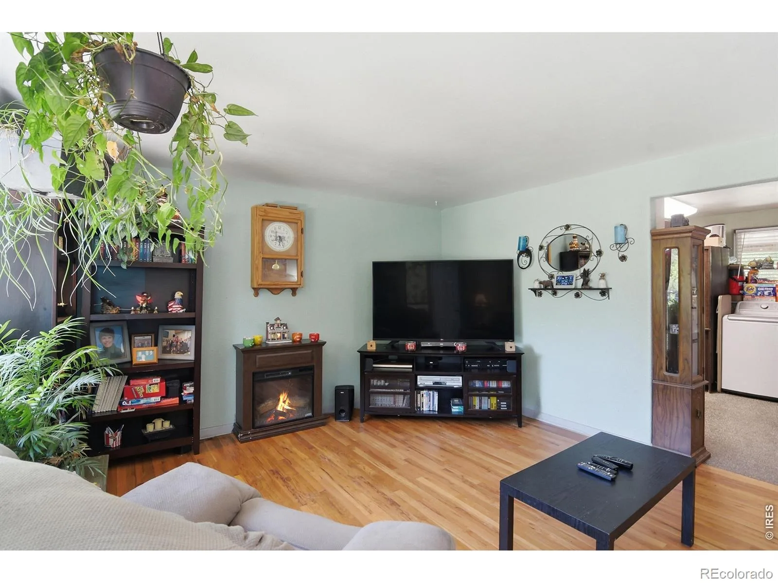 755 Joyce Street Golden CO 80401 | MLS #RECIR1058946 08292026001631 1600 5