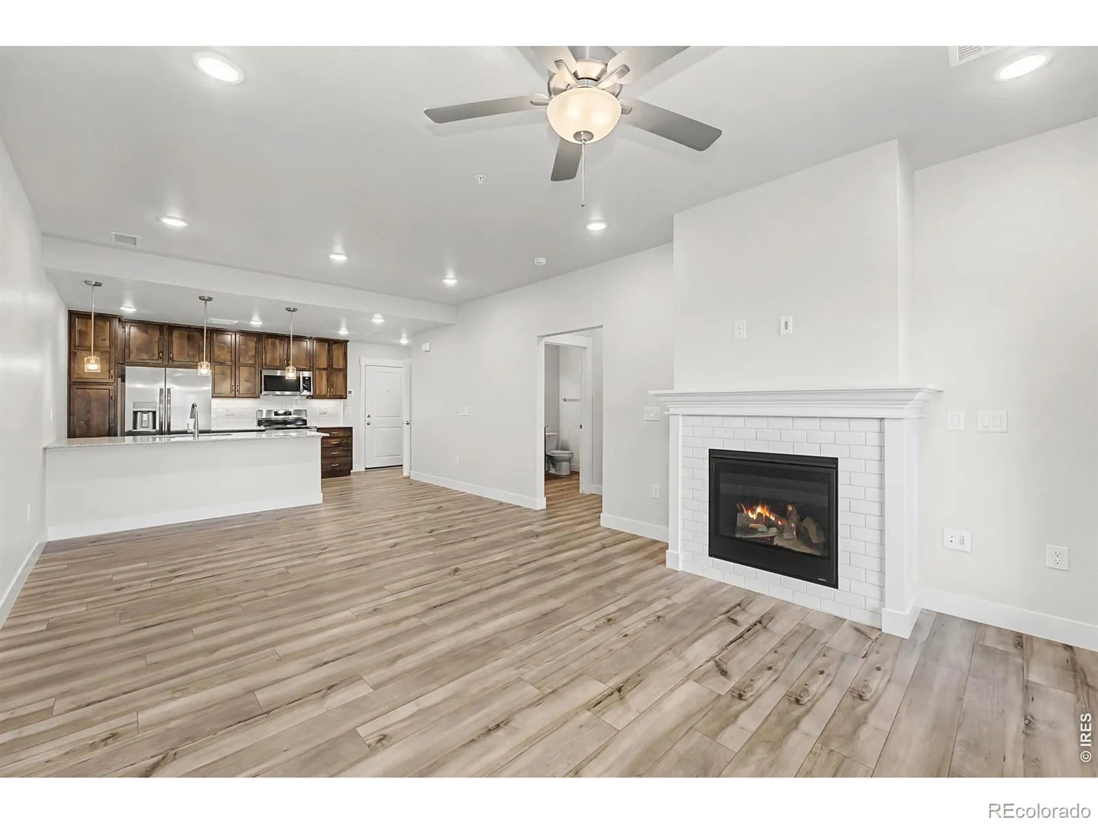 265 High Point Drive #102 Longmont CO 80504 | MLS #RECIR1058967 05162026042246 1600 6