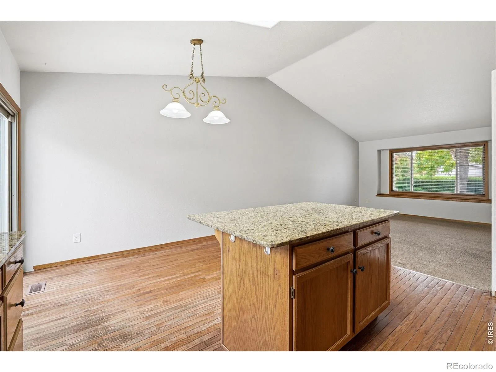 2224 24th Avenue Longmont CO 80501 MLS #RECIR1059014 05152026055819 1600 11