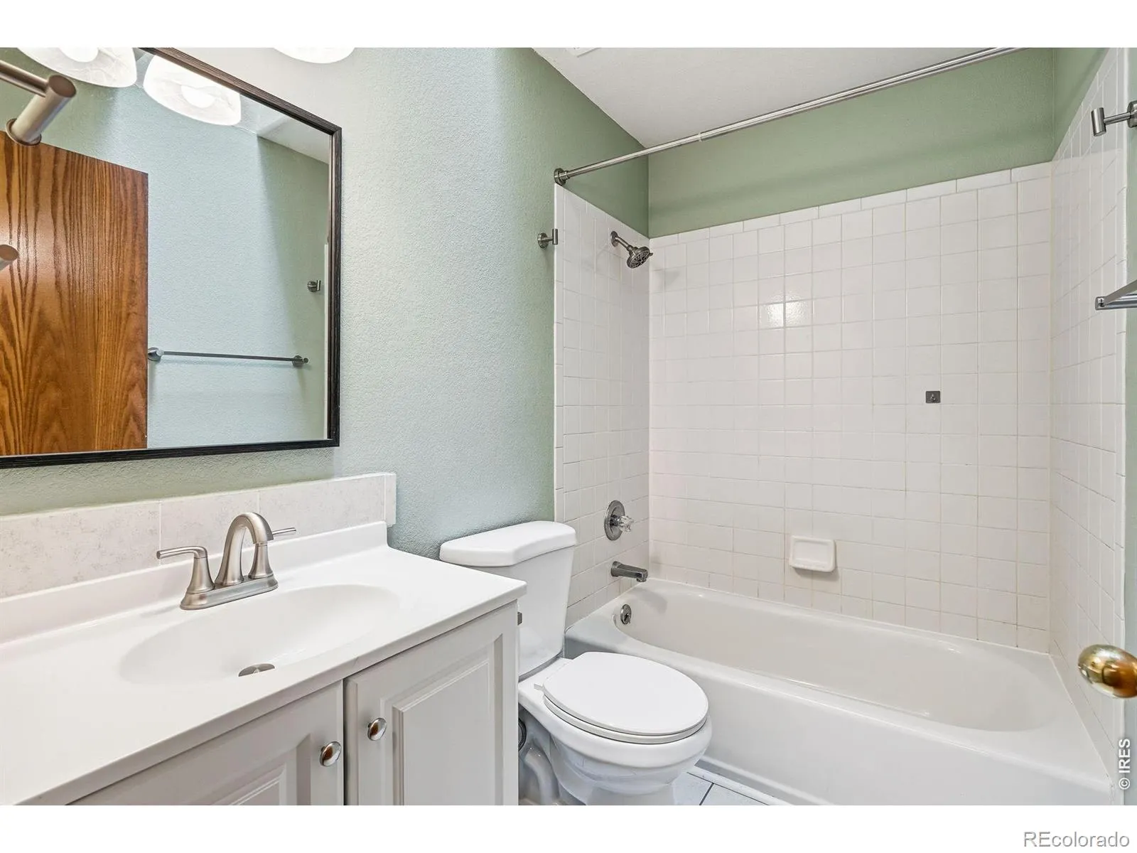 2224 24th Avenue Longmont CO 80501 MLS #RECIR1059014 05152026055819 1600 17