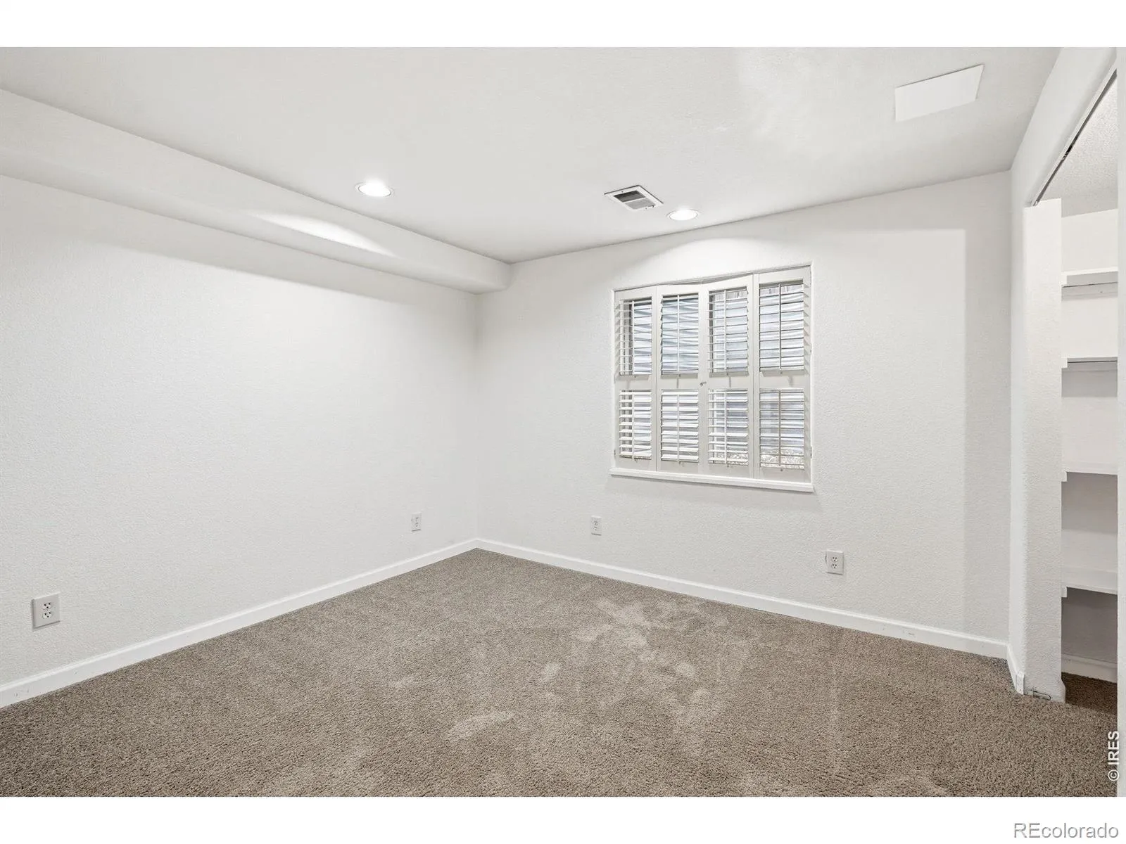 2224 24th Avenue Longmont CO 80501 MLS #RECIR1059014 05152026055819 1600 29