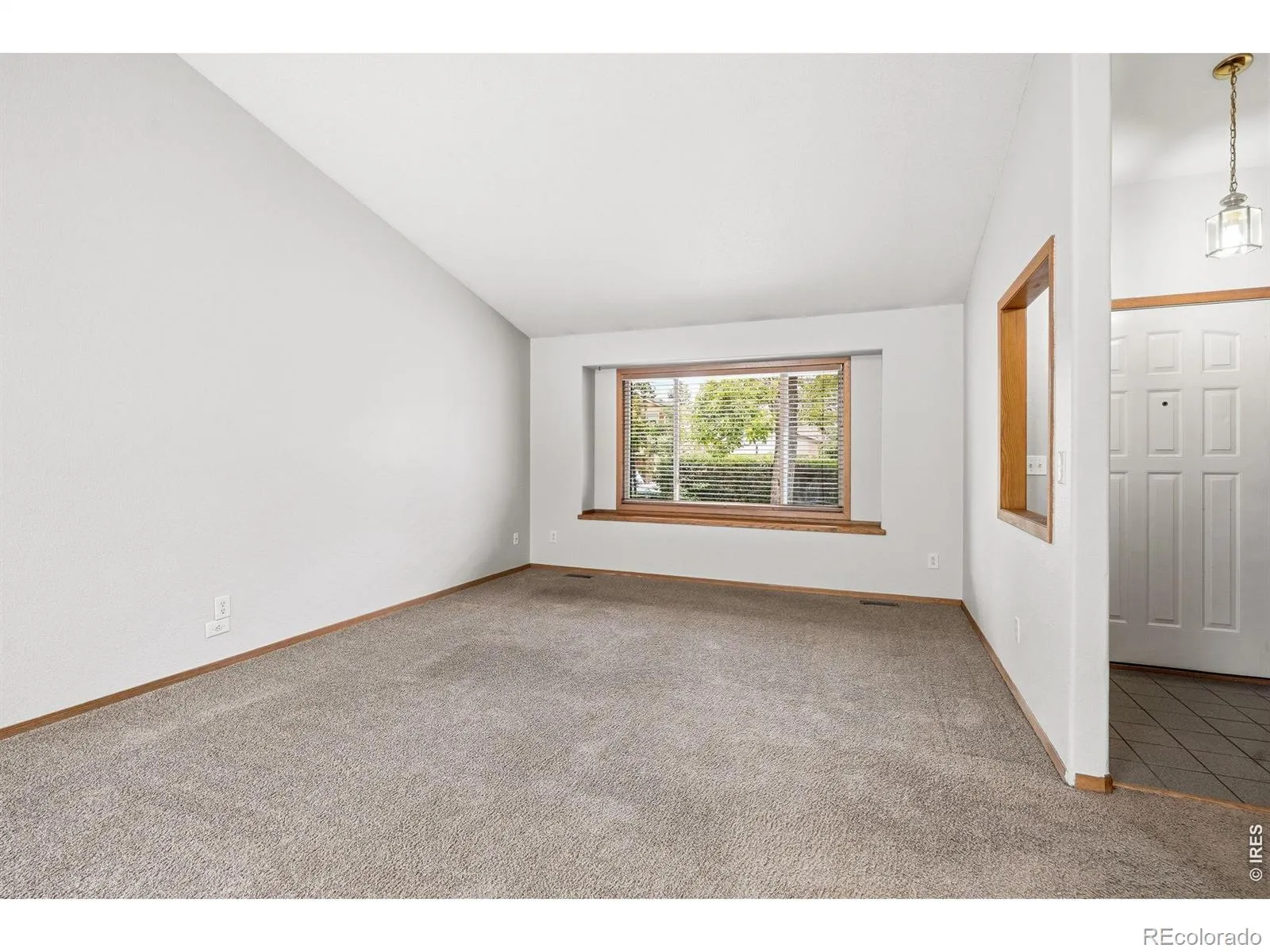 2224 24th Avenue Longmont CO 80501 MLS #RECIR1059014 05152026055819 1600 3