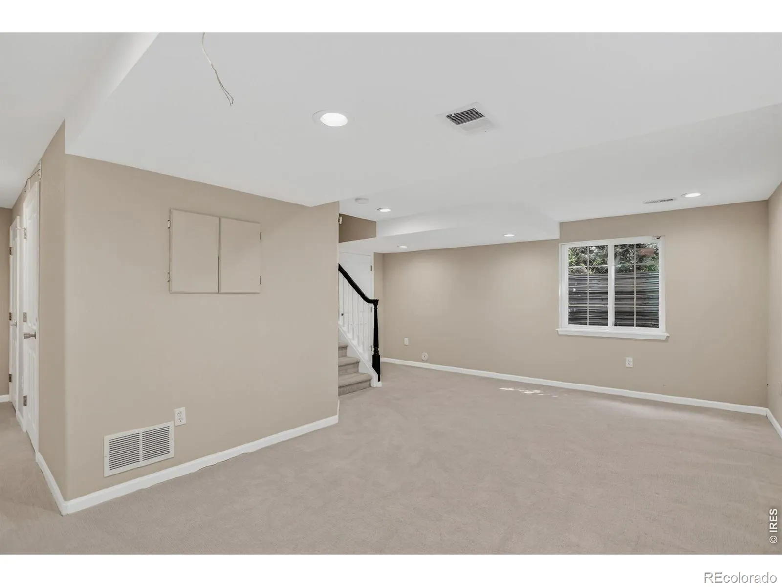10130 Lodestone Way Parker CO 80134 MLS #RECIR1059021 05142026155818 1600 43
