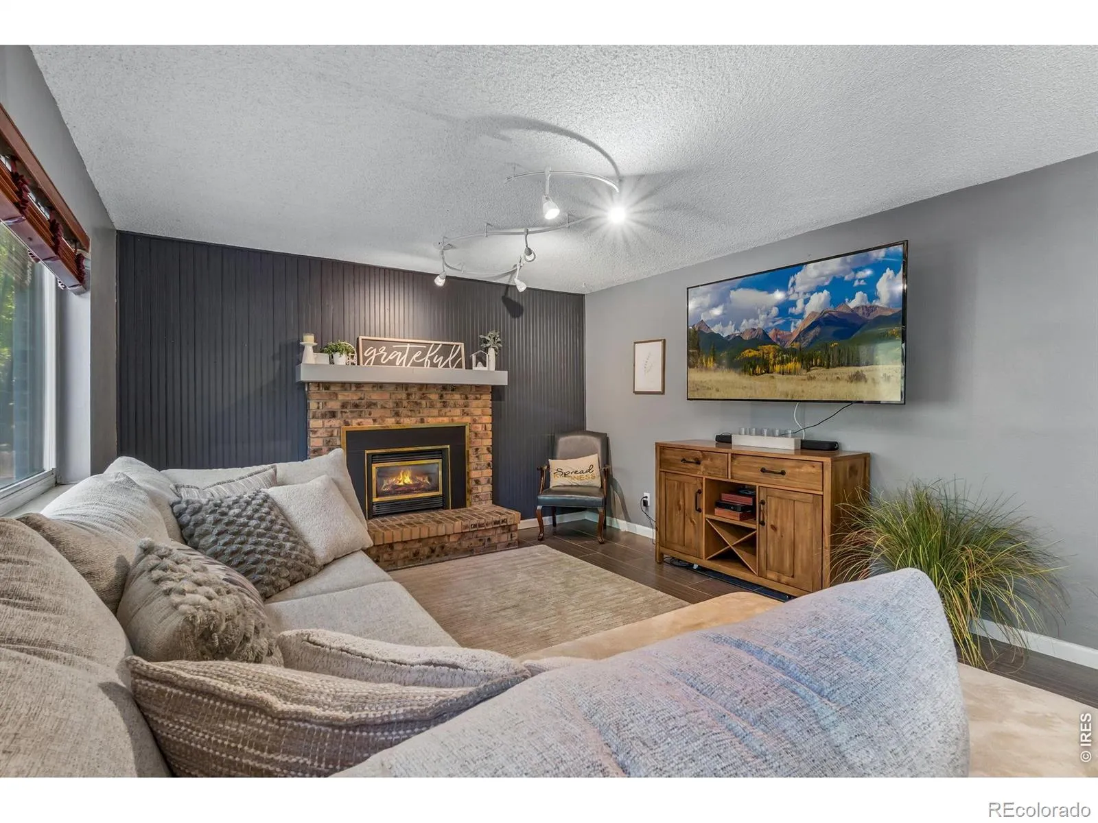 6733 Coors Street Arvada CO 80004 MLS #RECIR1059095 05142026235001 1600 10