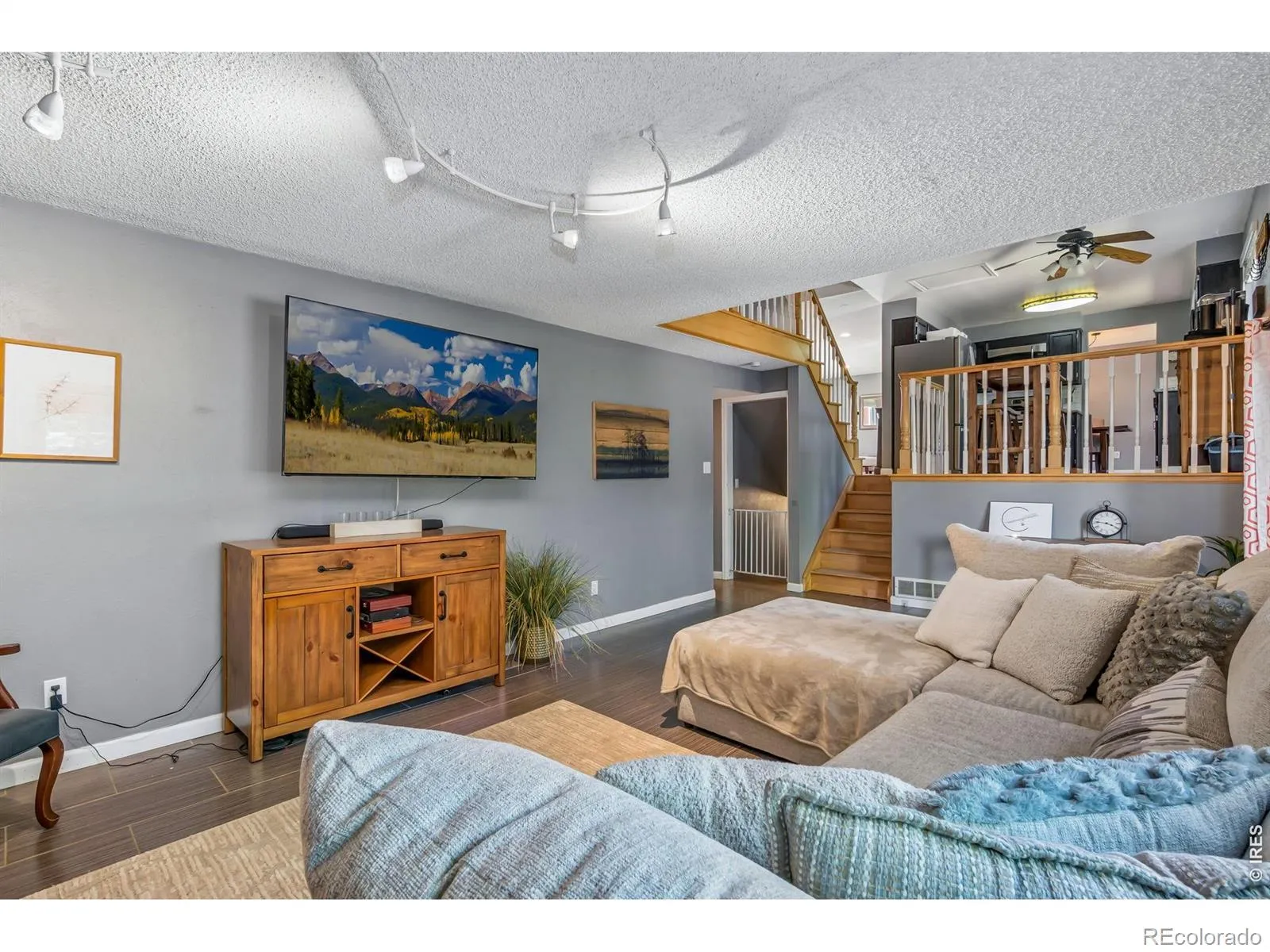 6733 Coors Street Arvada CO 80004 MLS #RECIR1059095 05142026235001 1600 12