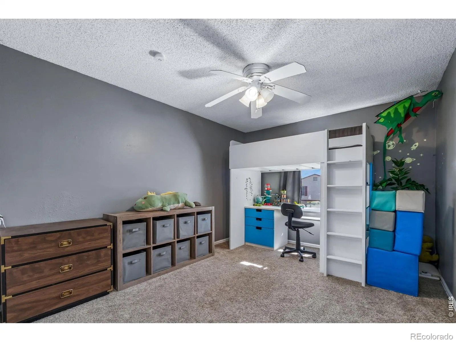 6733 Coors Street Arvada CO 80004 MLS #RECIR1059095 05142026235001 1600 23