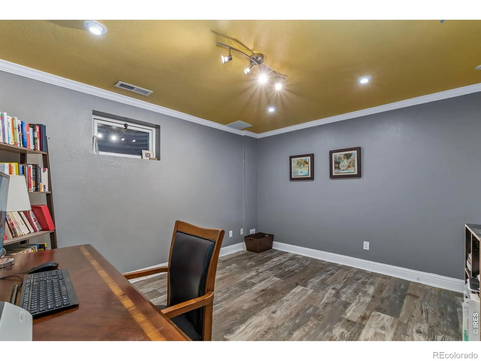 6733 Coors Street Arvada CO 80004 MLS #RECIR1059095 05142026235001 1600 26