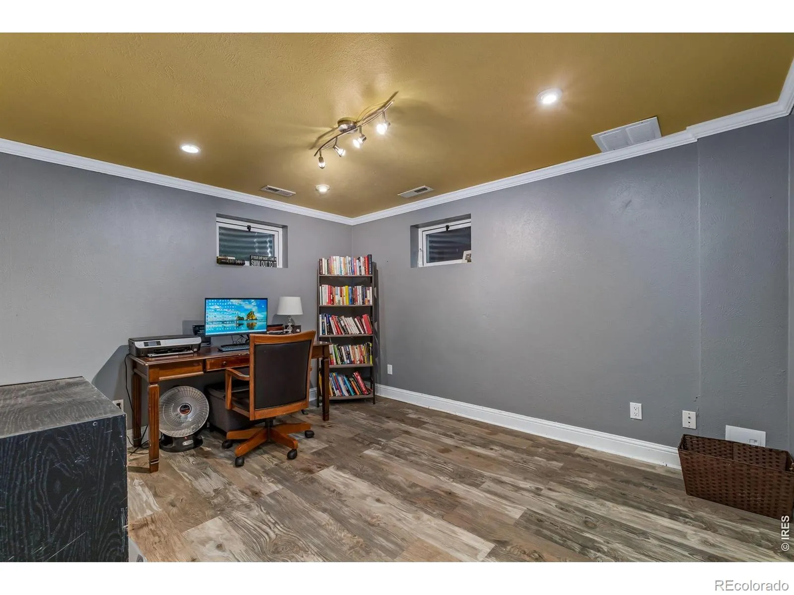 6733 Coors Street Arvada CO 80004 MLS #RECIR1059095 05142026235001 1600 27