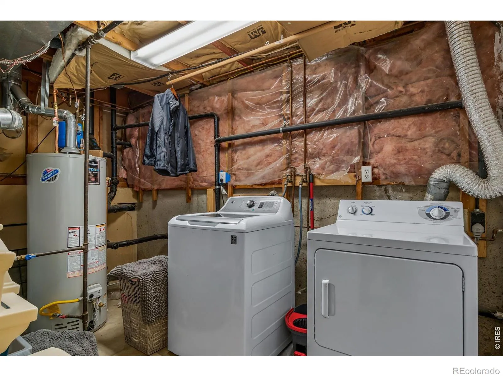 6733 Coors Street Arvada CO 80004 MLS #RECIR1059095 05142026235001 1600 30