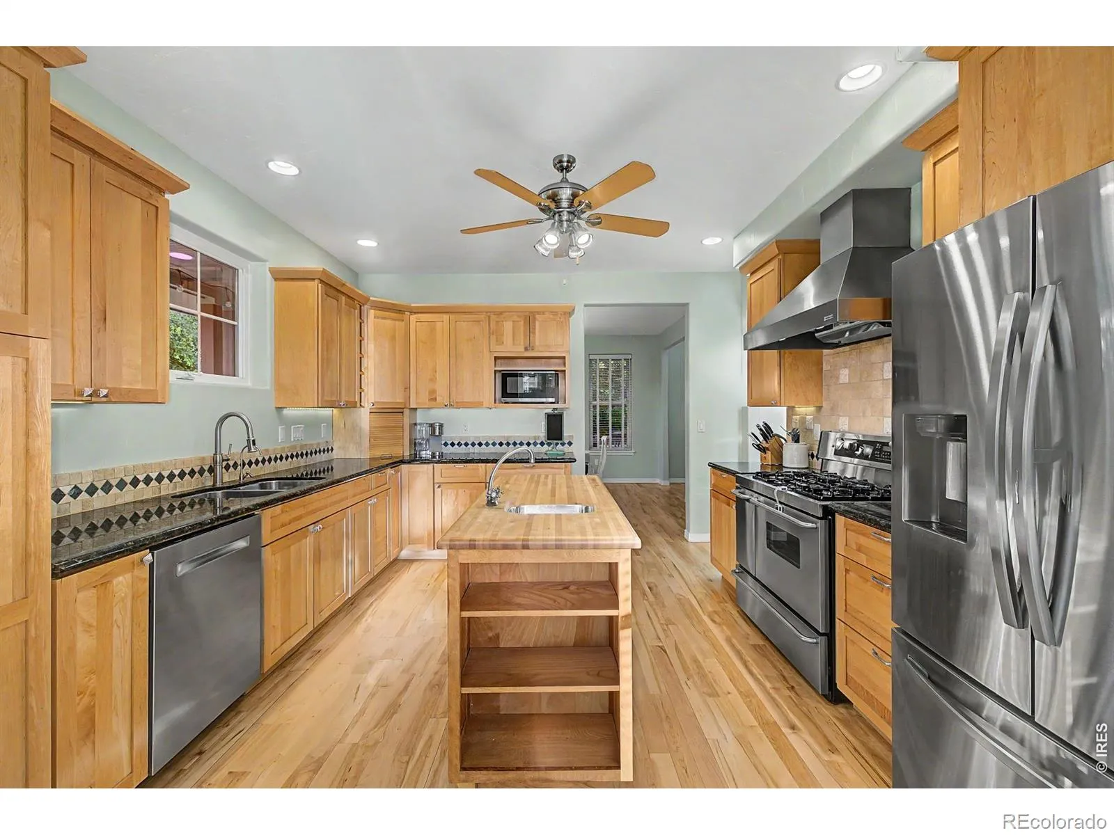 05262026232450 1600 12