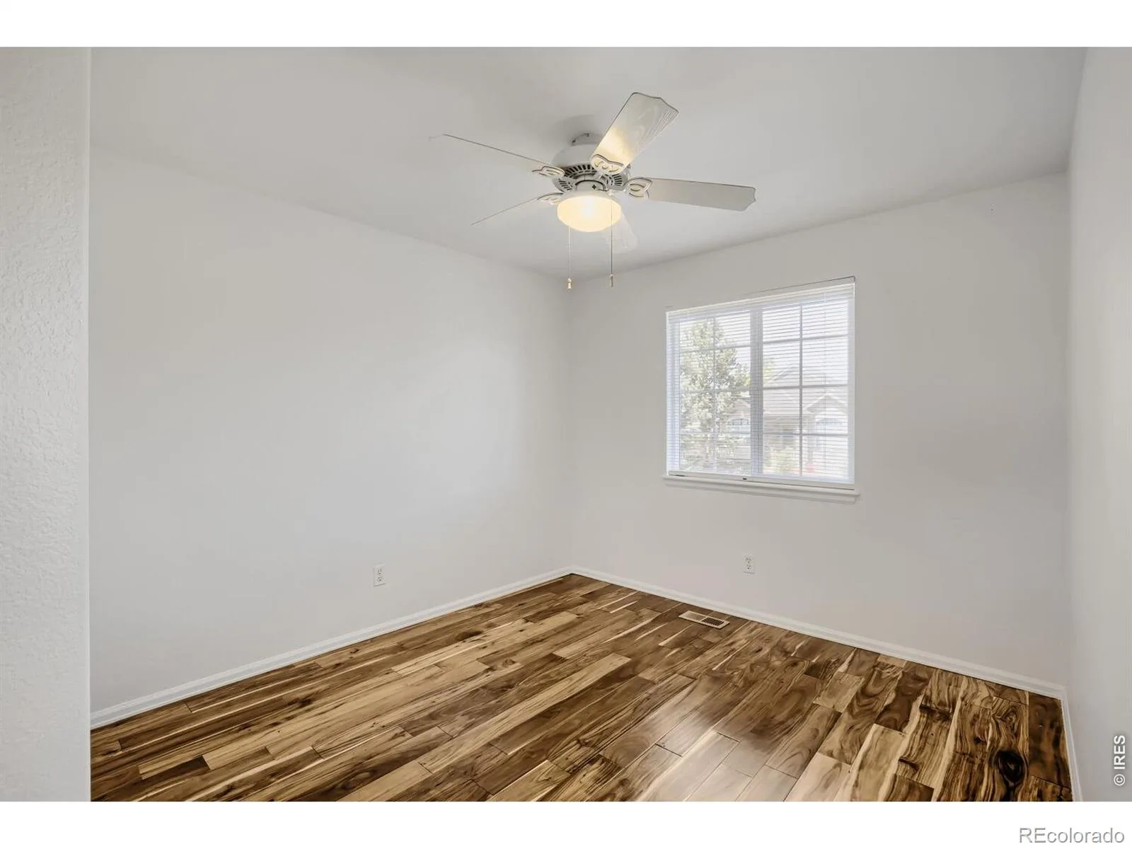 1633 Deerwood Drive Longmont CO 80504 MLS #RECIR1059143 06092026185309 1600 19