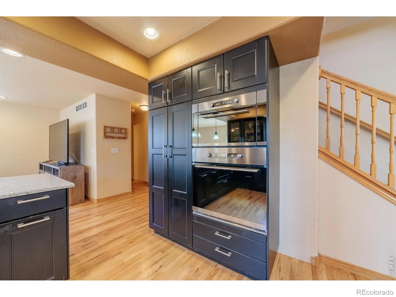 2513 Falcon Drive Longmont CO 80503 MLS #RECIR1059192 05152026203320 1600 20