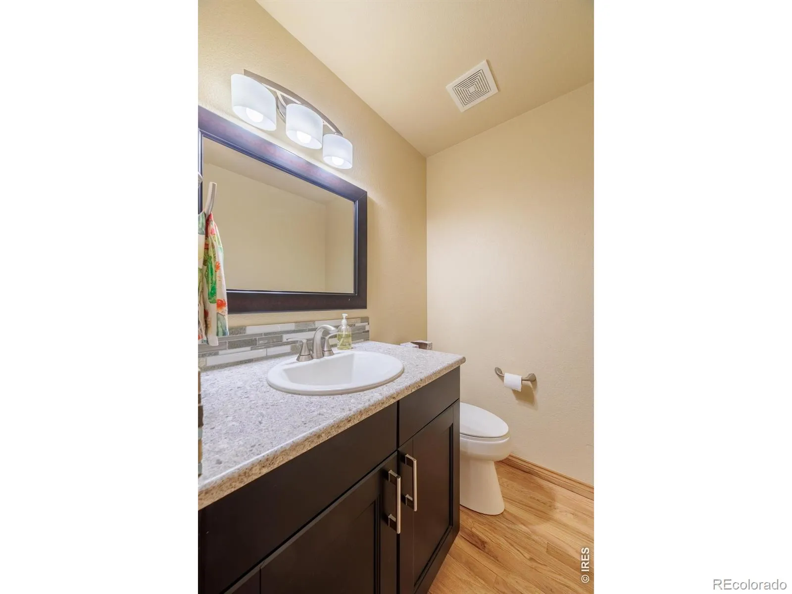 2513 Falcon Drive Longmont CO 80503 MLS #RECIR1059192 05152026203320 1600 29