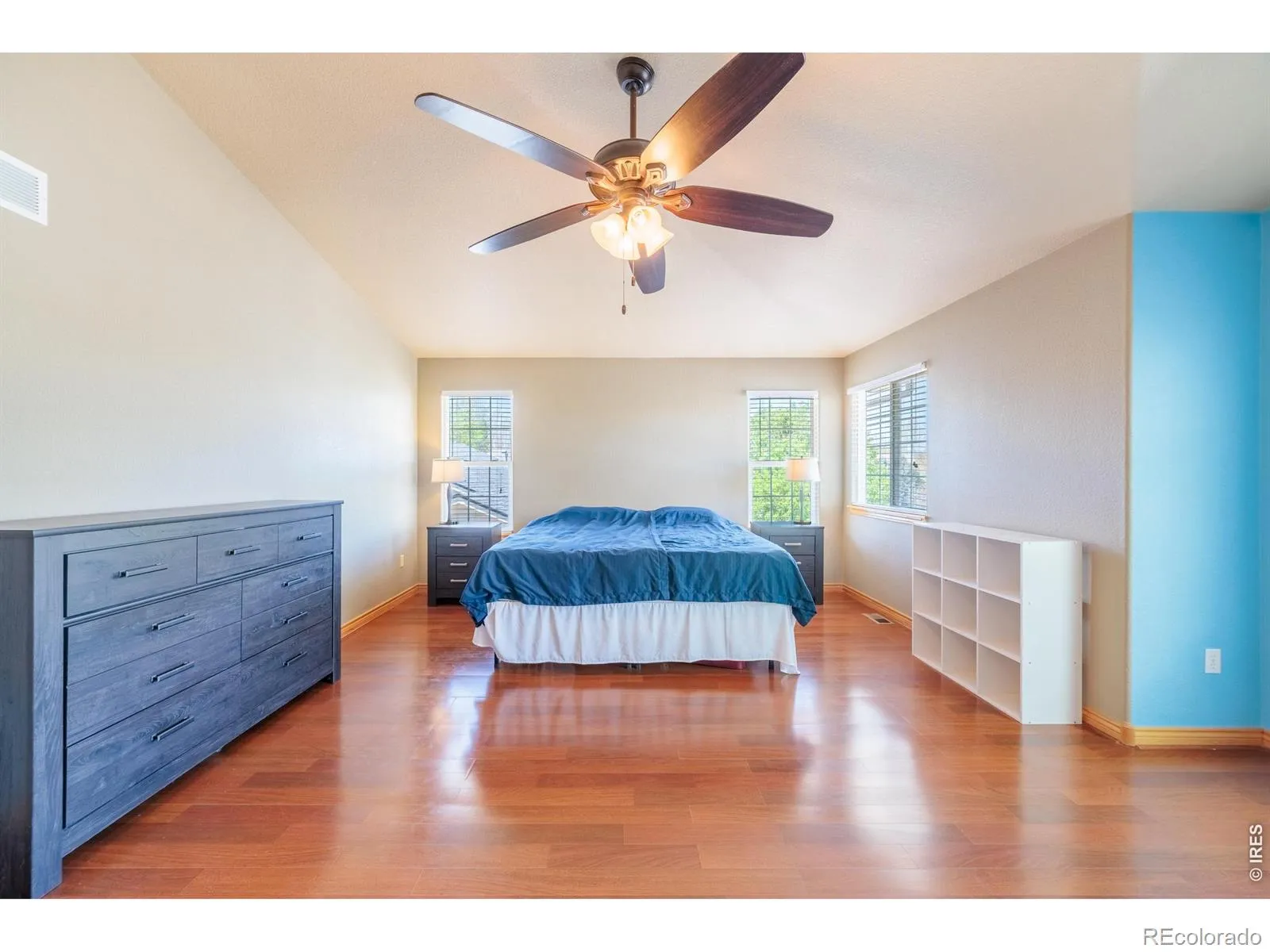 2513 Falcon Drive Longmont CO 80503 MLS #RECIR1059192 05152026203320 1600 31