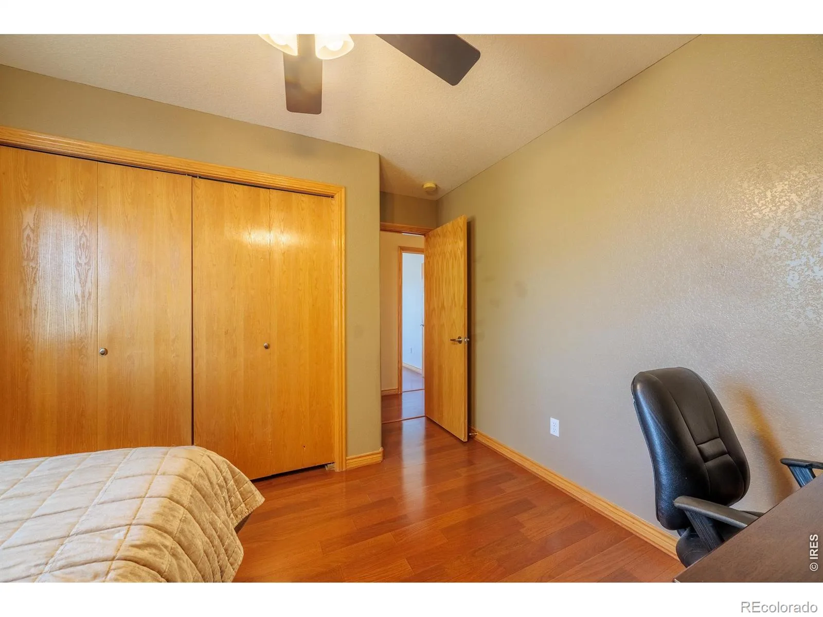 2513 Falcon Drive Longmont CO 80503 MLS #RECIR1059192 05152026203320 1600 41