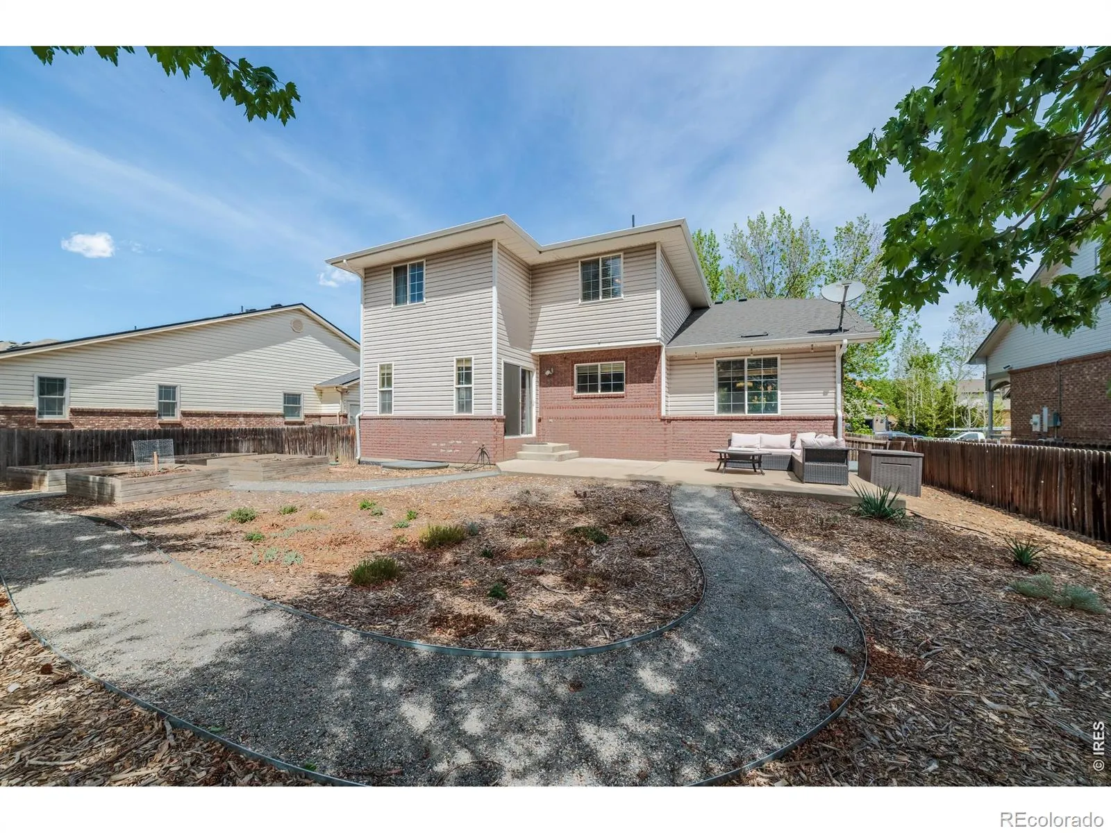 2513 Falcon Drive Longmont CO 80503 MLS #RECIR1059192 05152026203320 1600 49