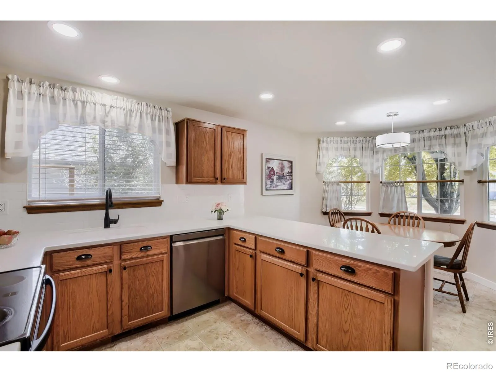 1512 Willowbrook Drive Longmont CO 80504 MLS #RECIR1059195 05152026203343 1600 6
