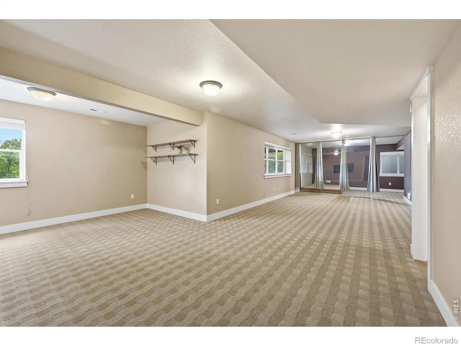 516 Indian Peaks W Trail Lafayette CO 80026 MLS #RECIR1059204 05162026123338 1600 25