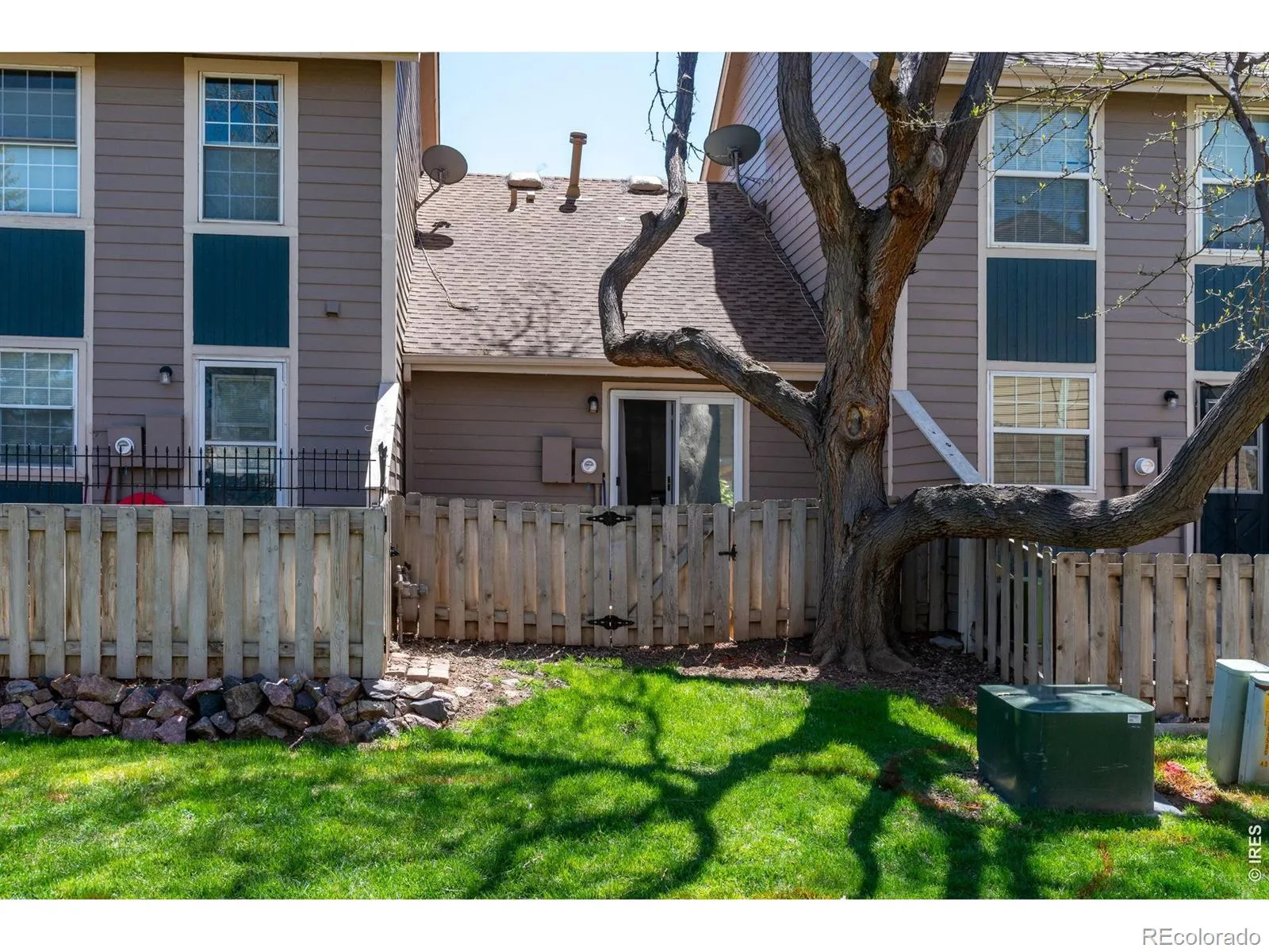 11590 Community Center Drive #44 Northglenn CO 80233 | MLS #RECIR1059210 05152026203522 1600 17